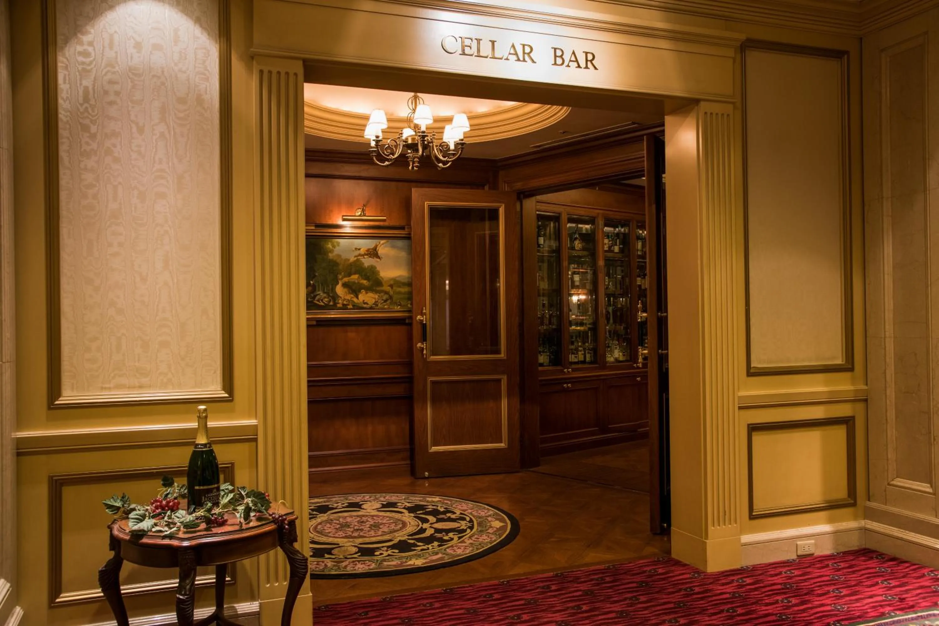 Restaurant/places to eat in Rihga Royal Hotel Tokyo