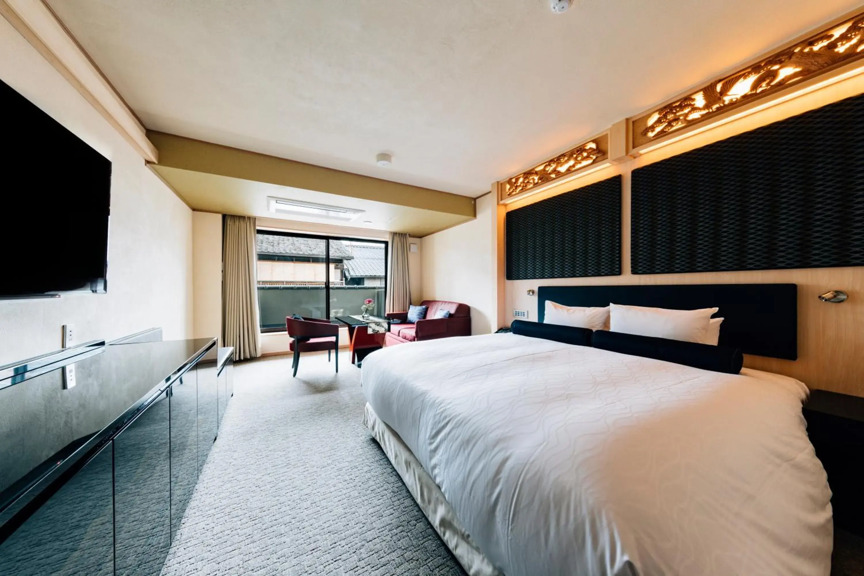 Superior Double Room with City View in Hotel Alza Kyoto