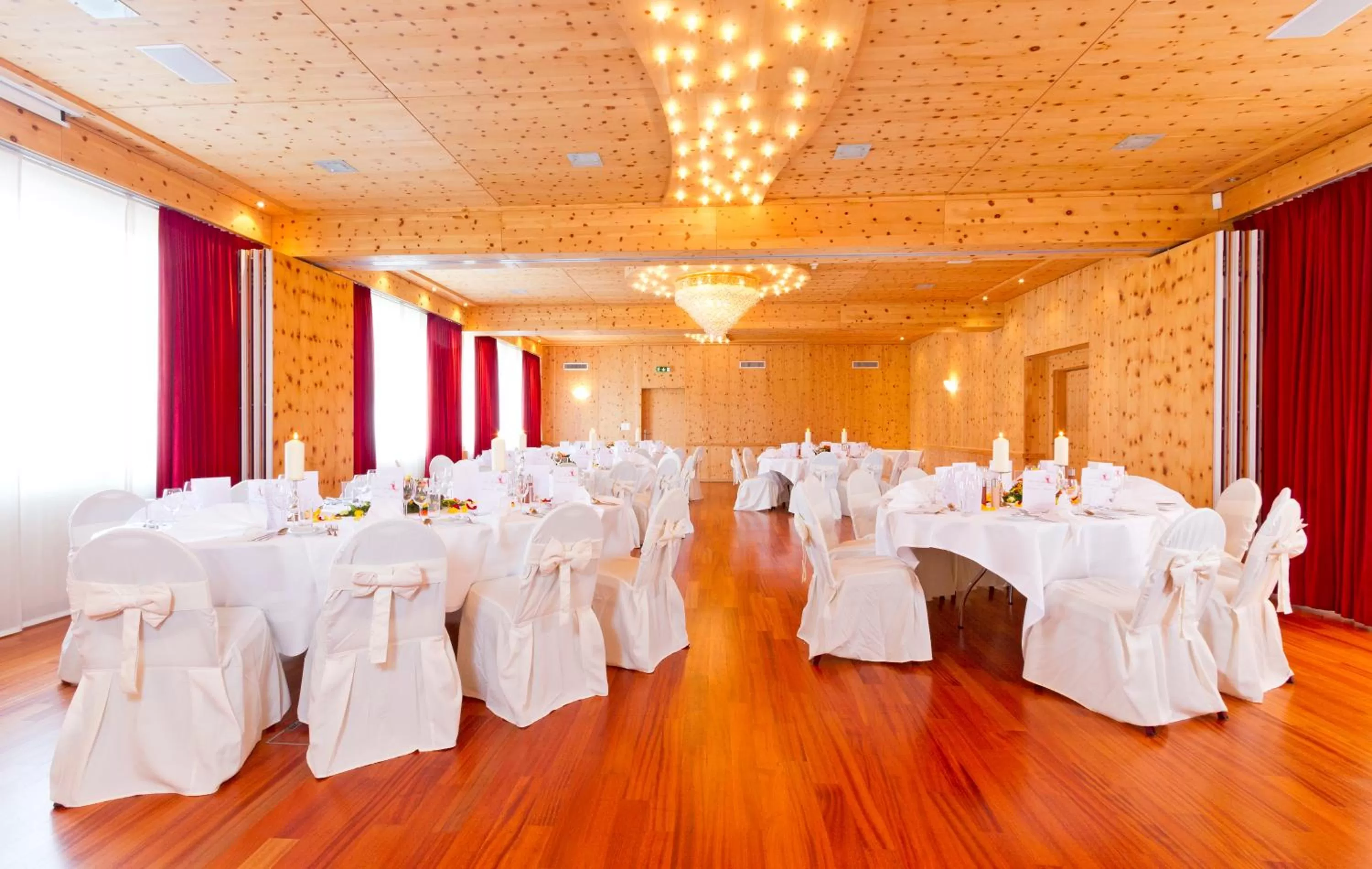 Banquet/Function facilities in Sorell Hotel Sonnental Dübendorf