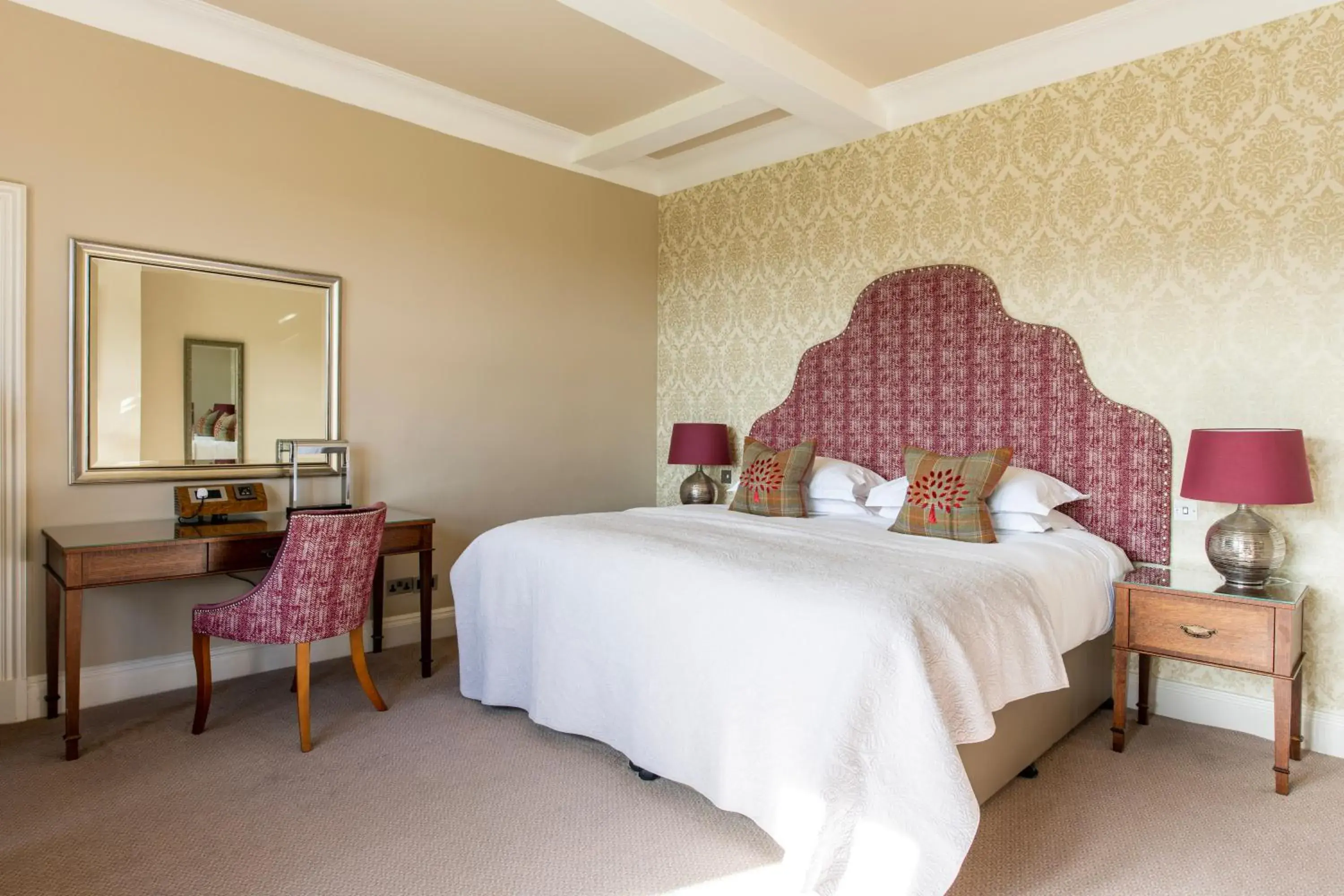 Bedroom, Bed in Bovey Castle