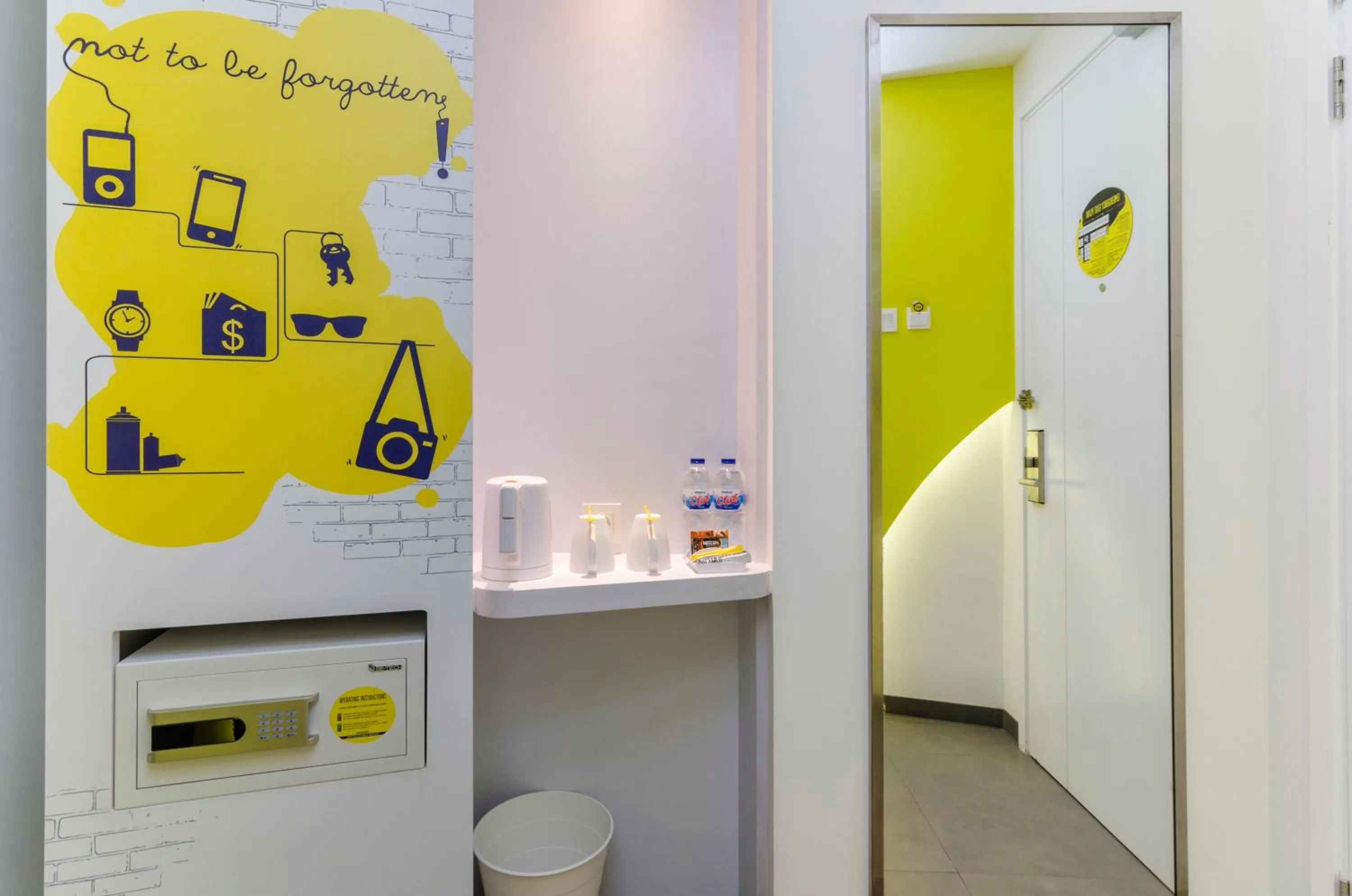 Bedroom in Yello Hotel Jemursari