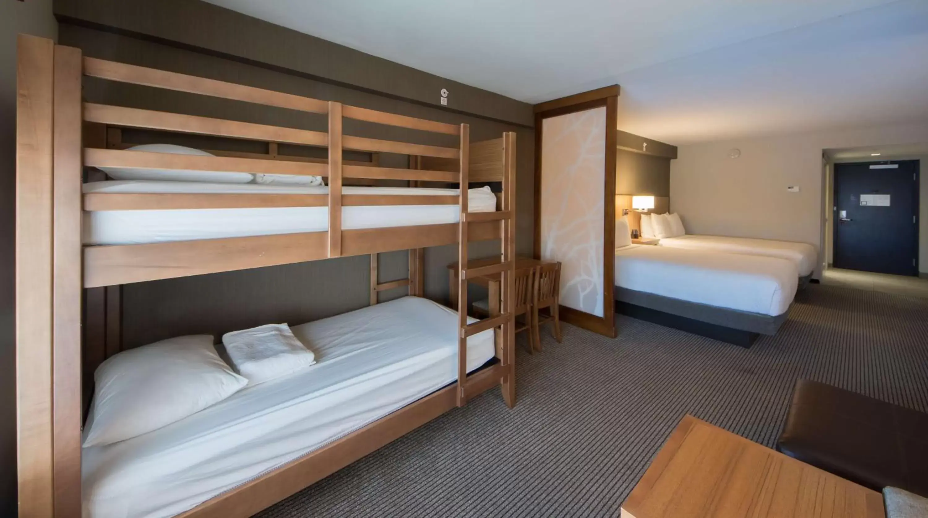 Photo of the whole room, Bunk Bed in Hyatt Place Orlando/Lake Buena Vista