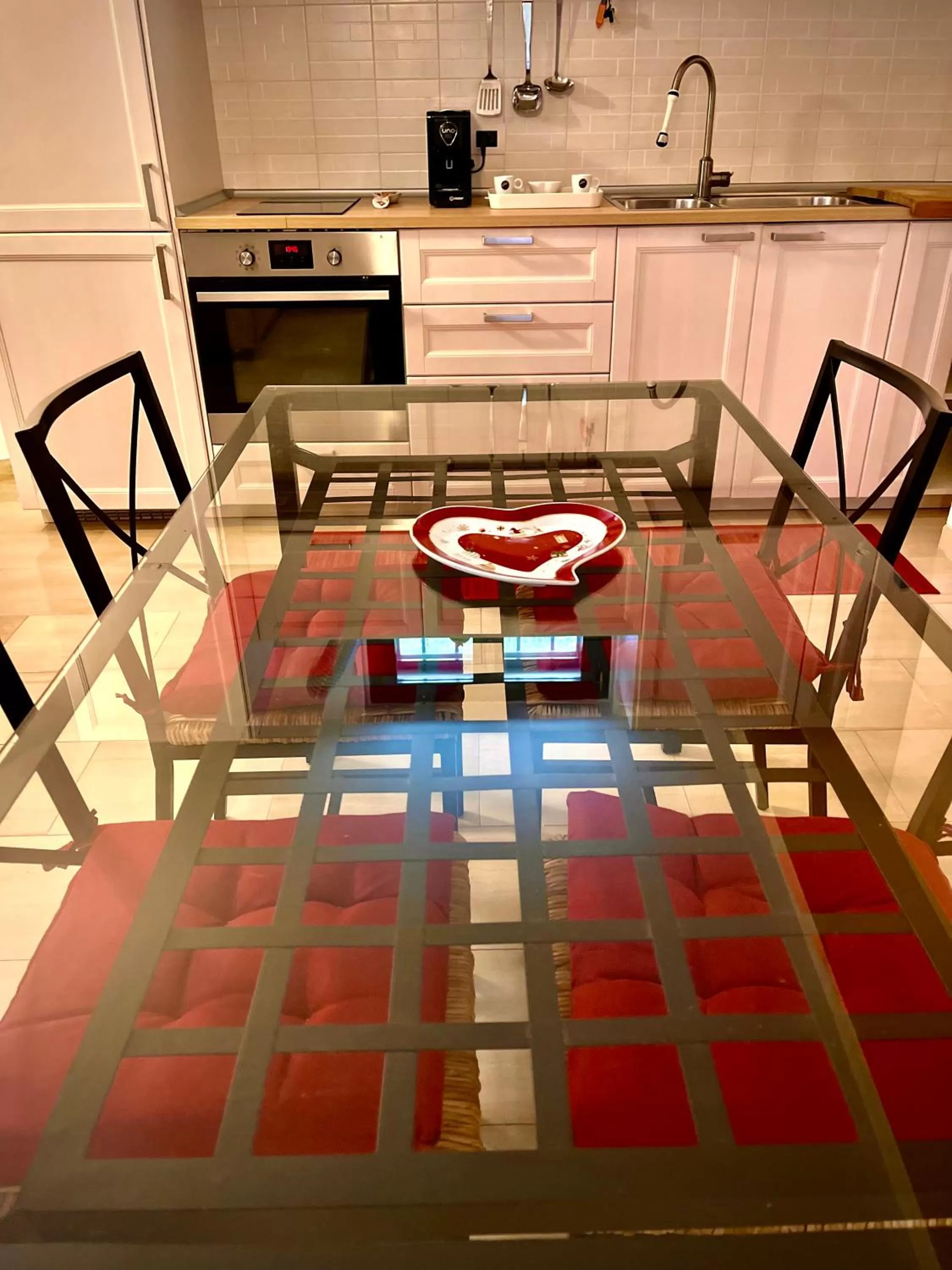 Dining area in Villa Pignatelli