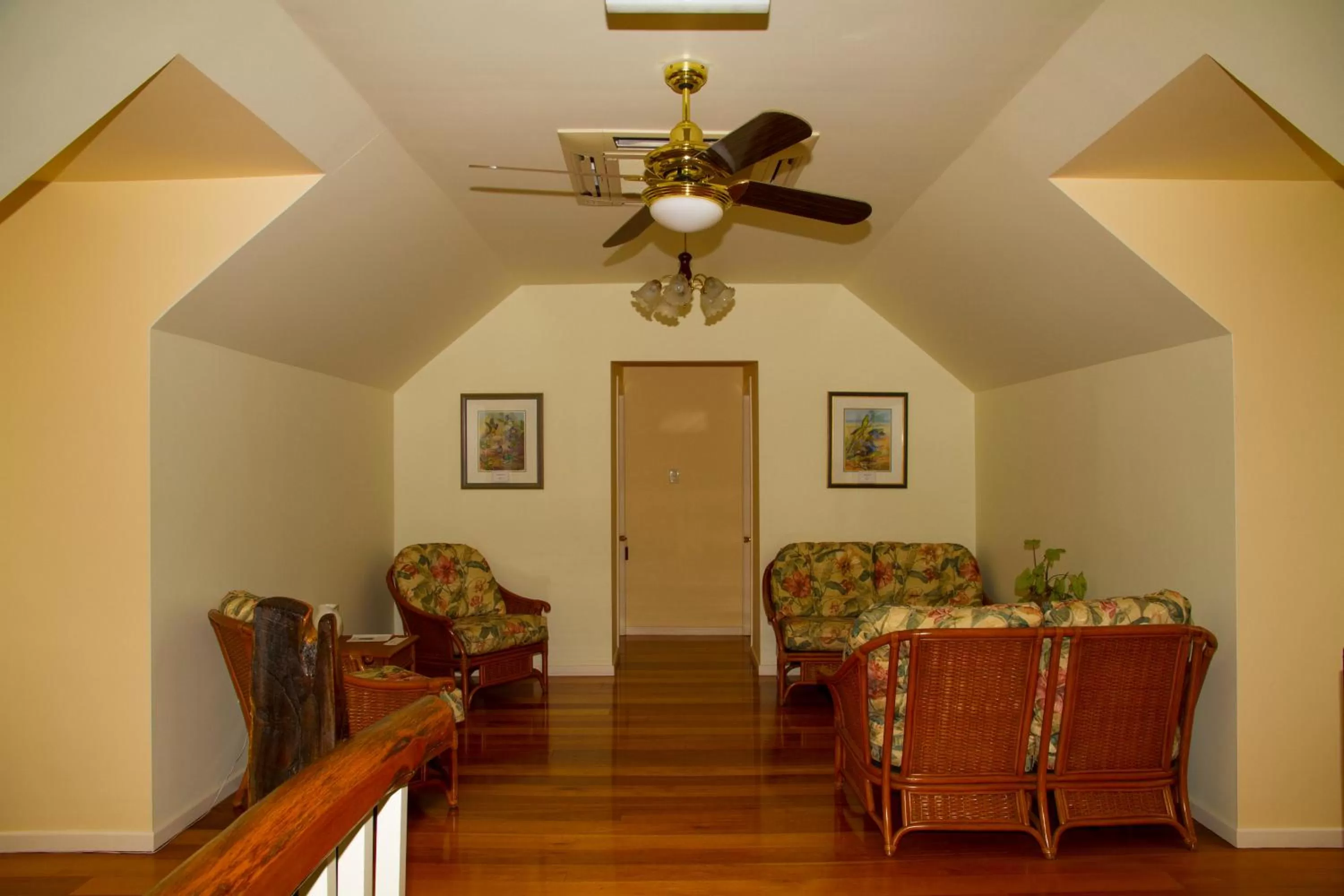 Seating area in Clarence River Bed & Breakfast