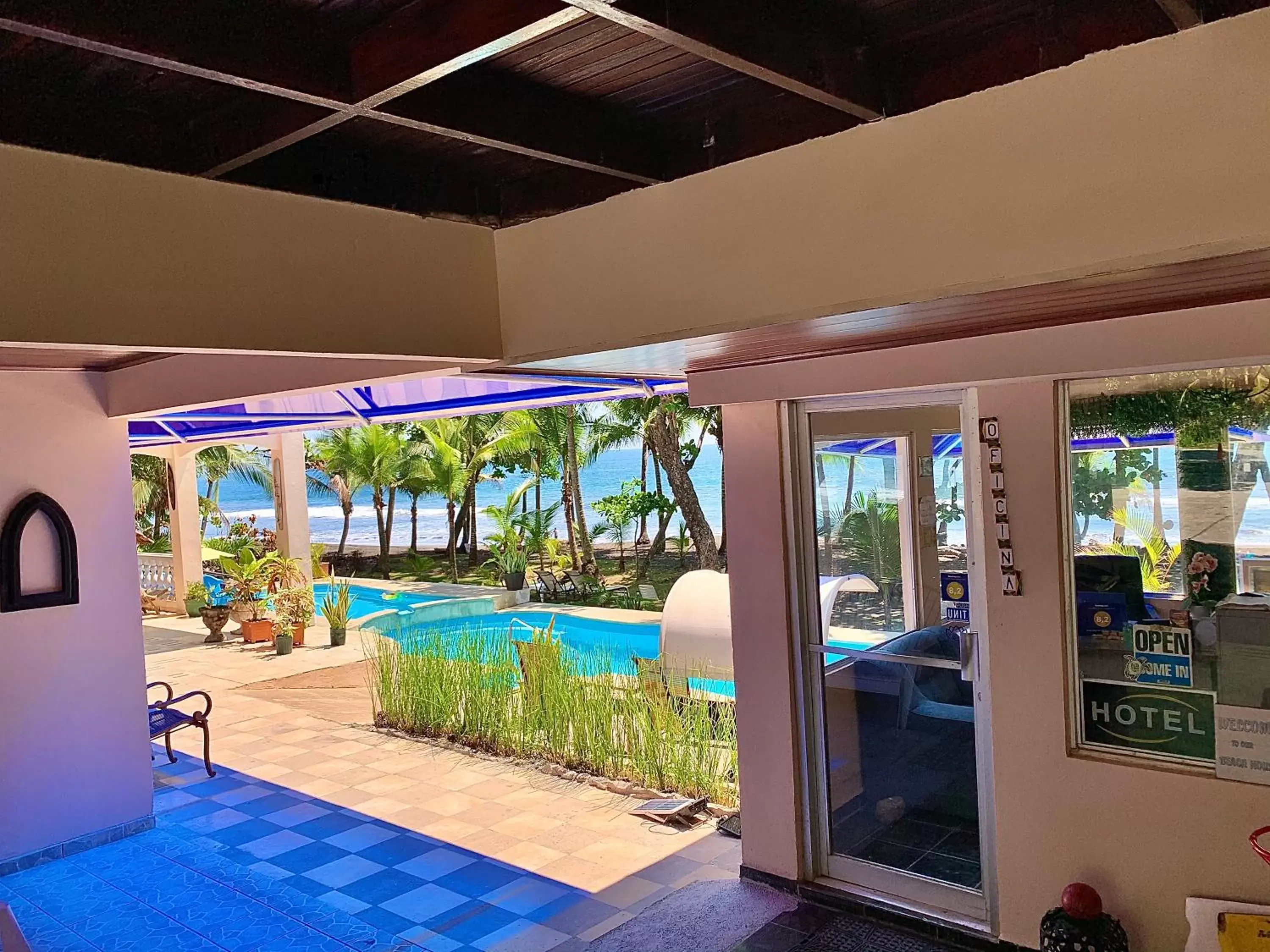 Lobby or reception, Pool View in Hotel Beachfront Vista Hermosa