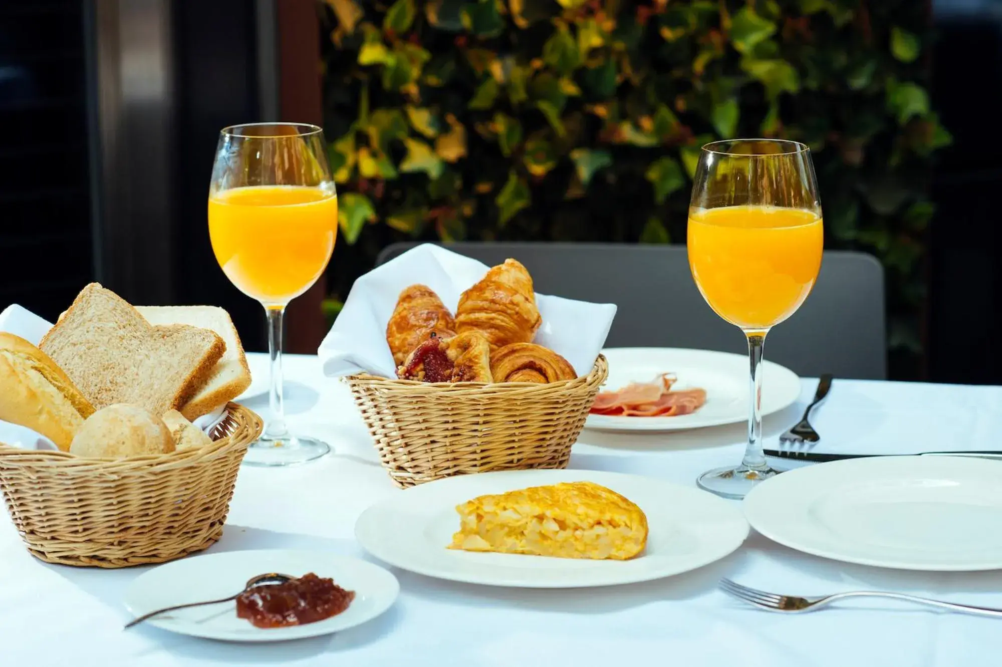 Buffet breakfast, Breakfast in Hotel Mirador de Chamartín