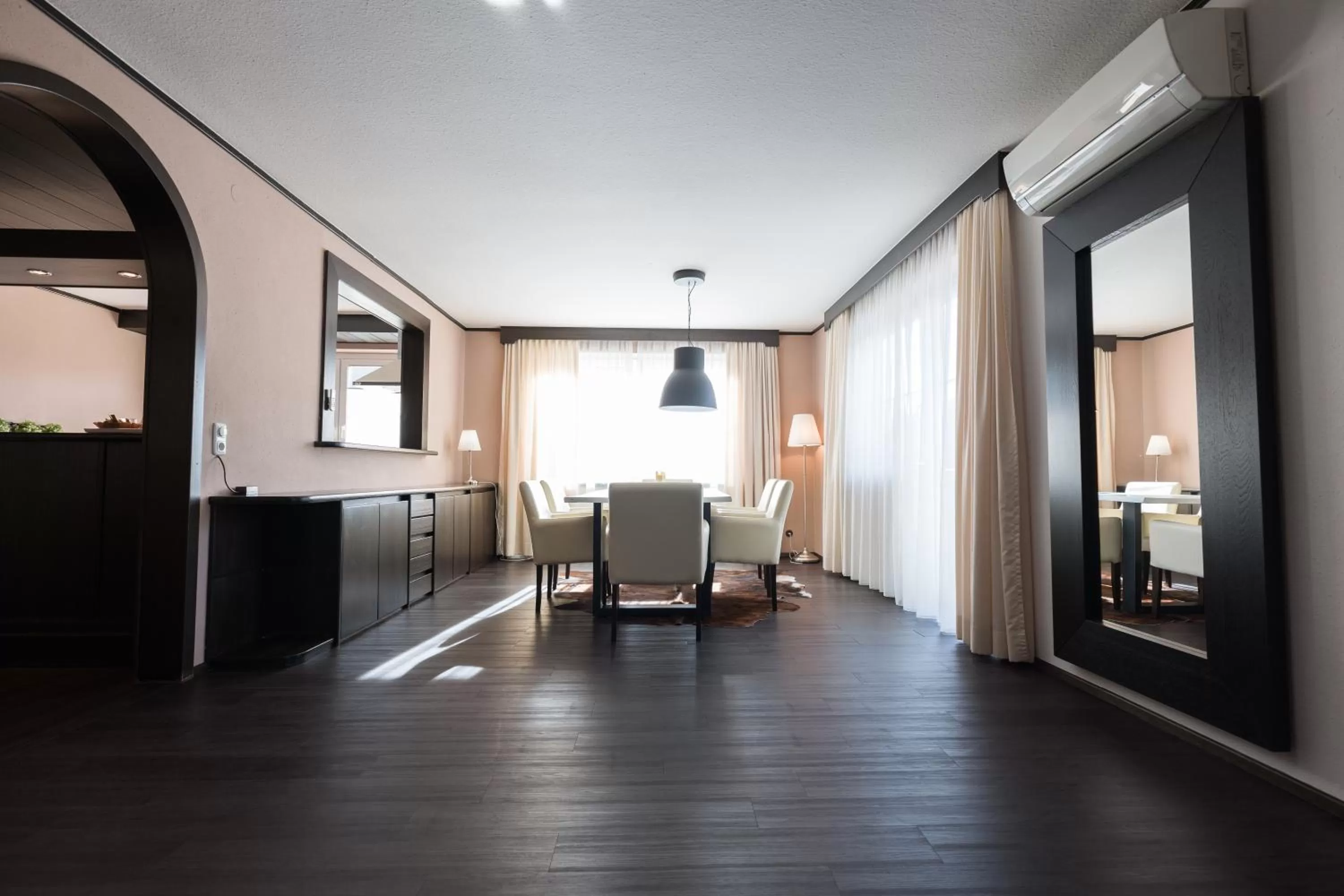 Seating area in Hotel Salzburg