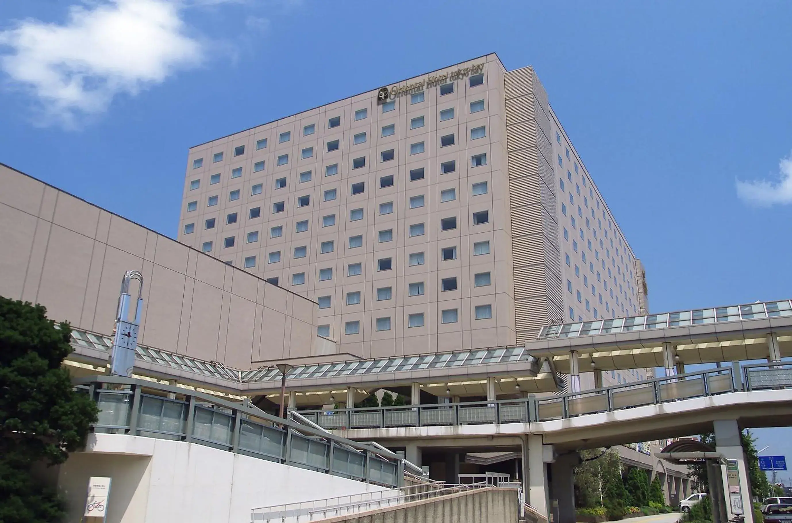 Facade/entrance, Property Building in Oriental Hotel Tokyo Bay