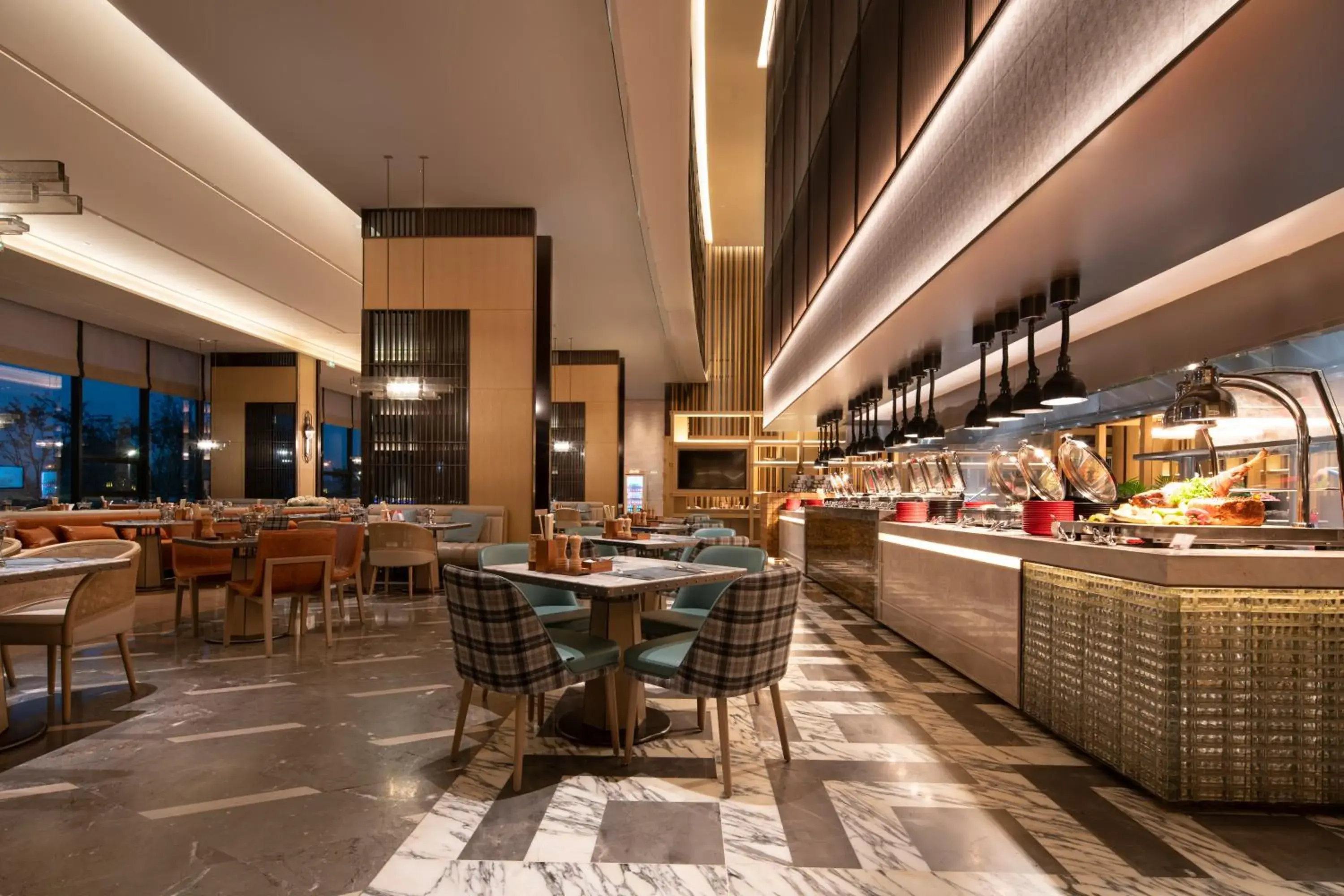 Restaurant/places to eat in HUALUXE Nanjing Yangtze River Restaurant/places to eat in HUALUXE Nanjing Yangtze River