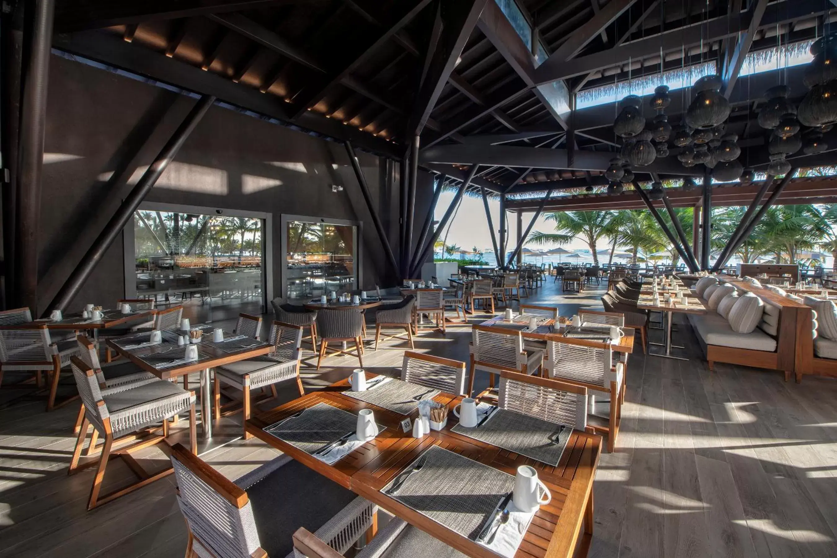 Restaurant/places to eat in Unique Club at Lopesan Costa Bávaro Resort Restaurant/places to eat in Unique Club at Lopesan Costa Bávaro Resort