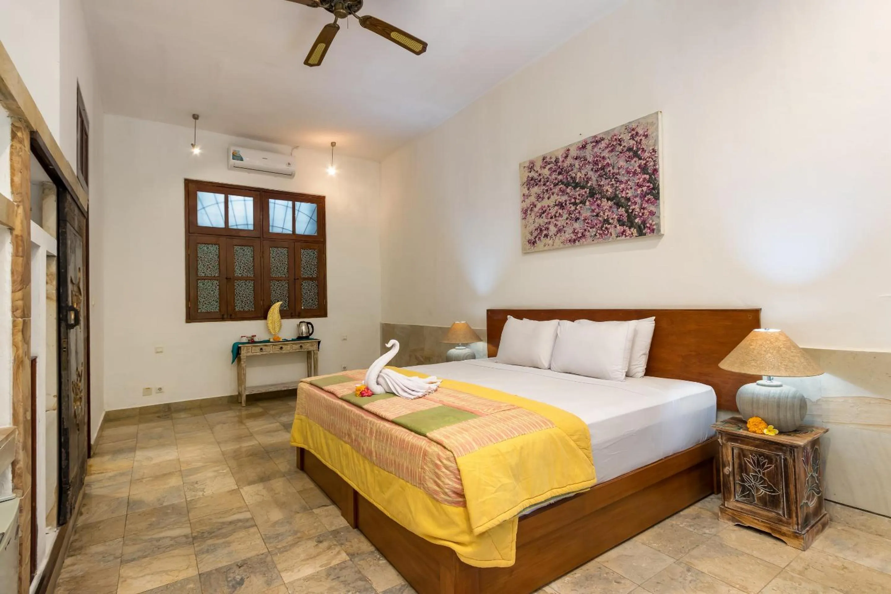 Bed in Padma Ubud Retreat