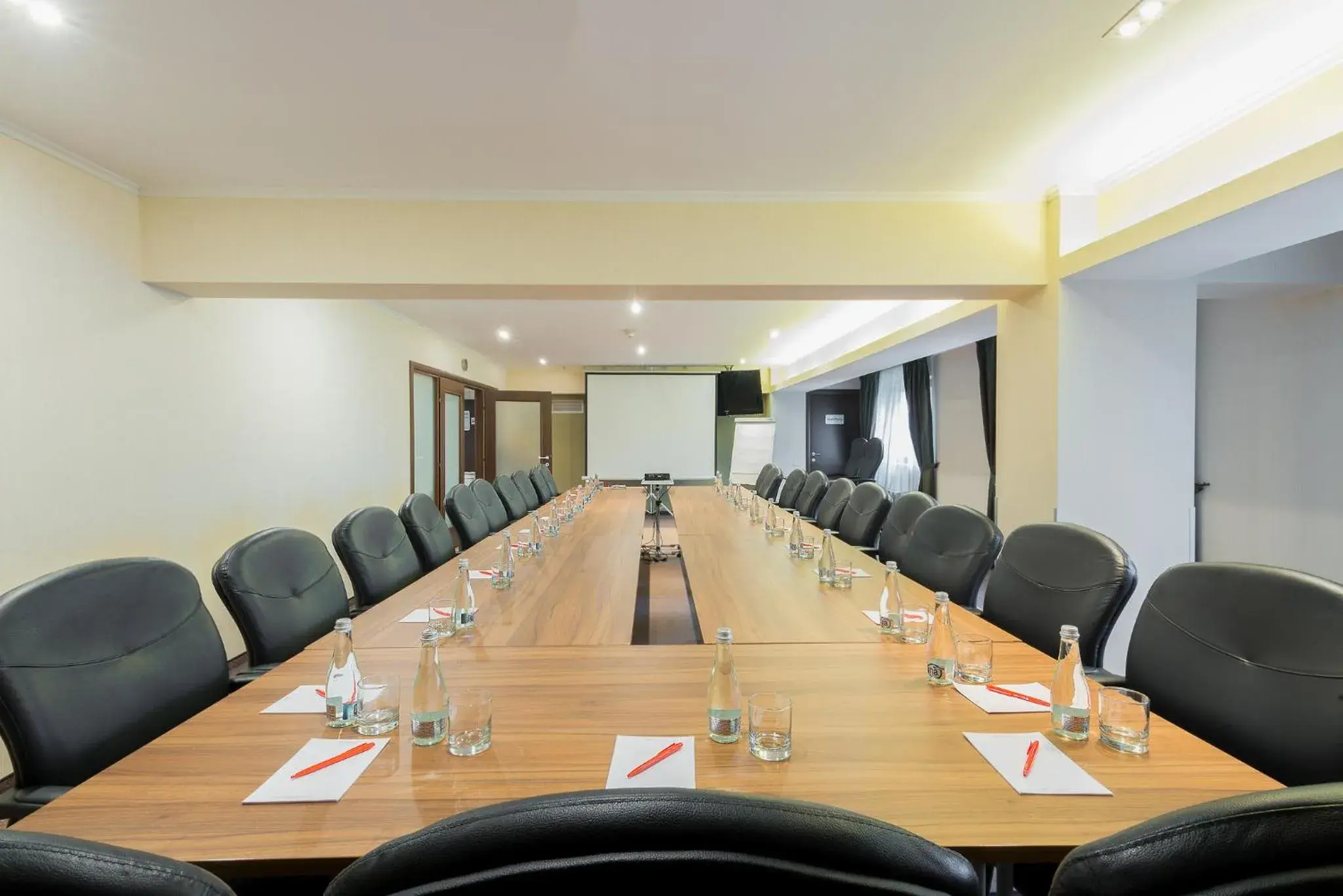 Meeting/conference room in Ramada Hotel Cluj