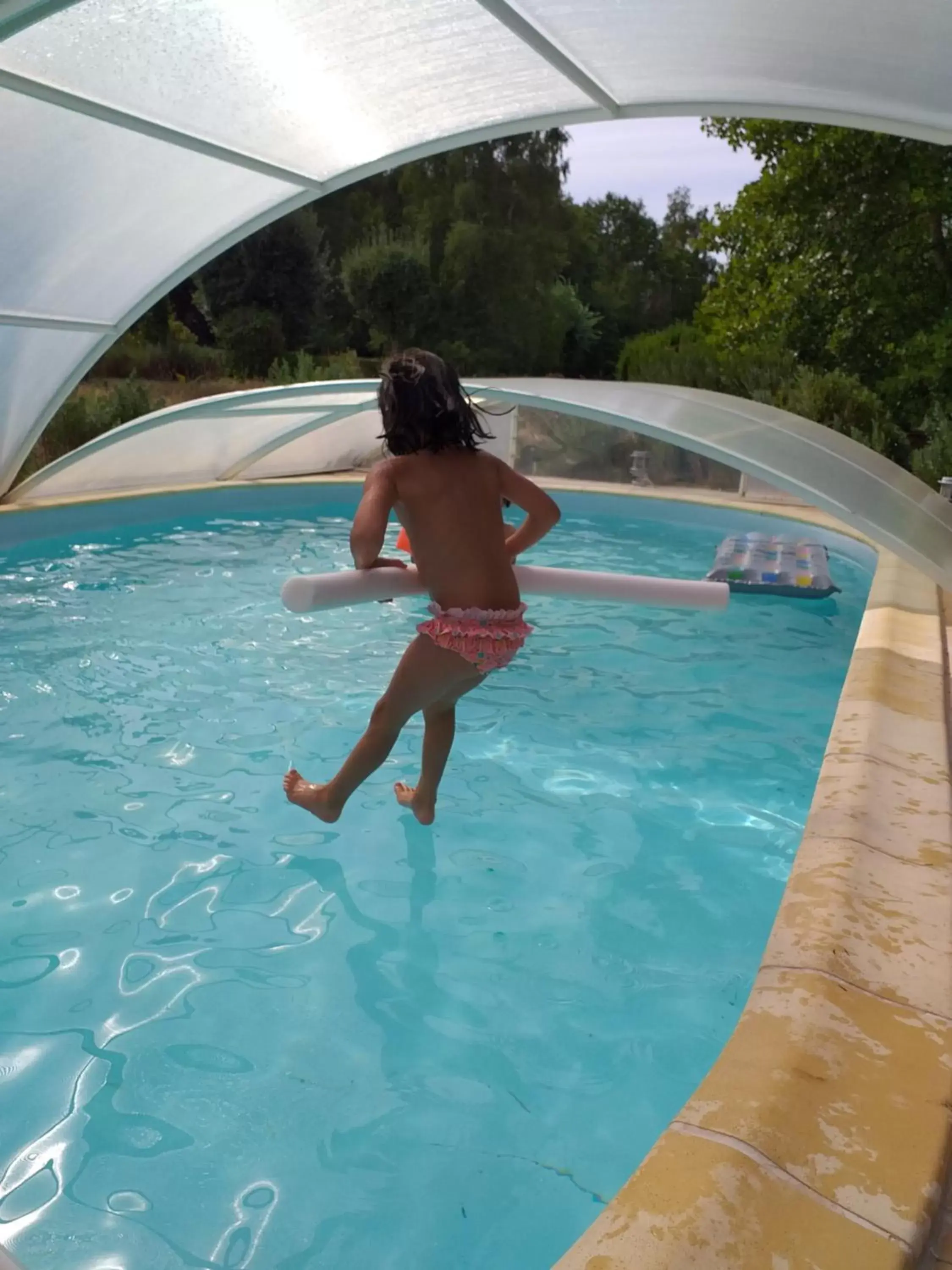 Hot Tub, Swimming Pool in Le buisson de la Gariole