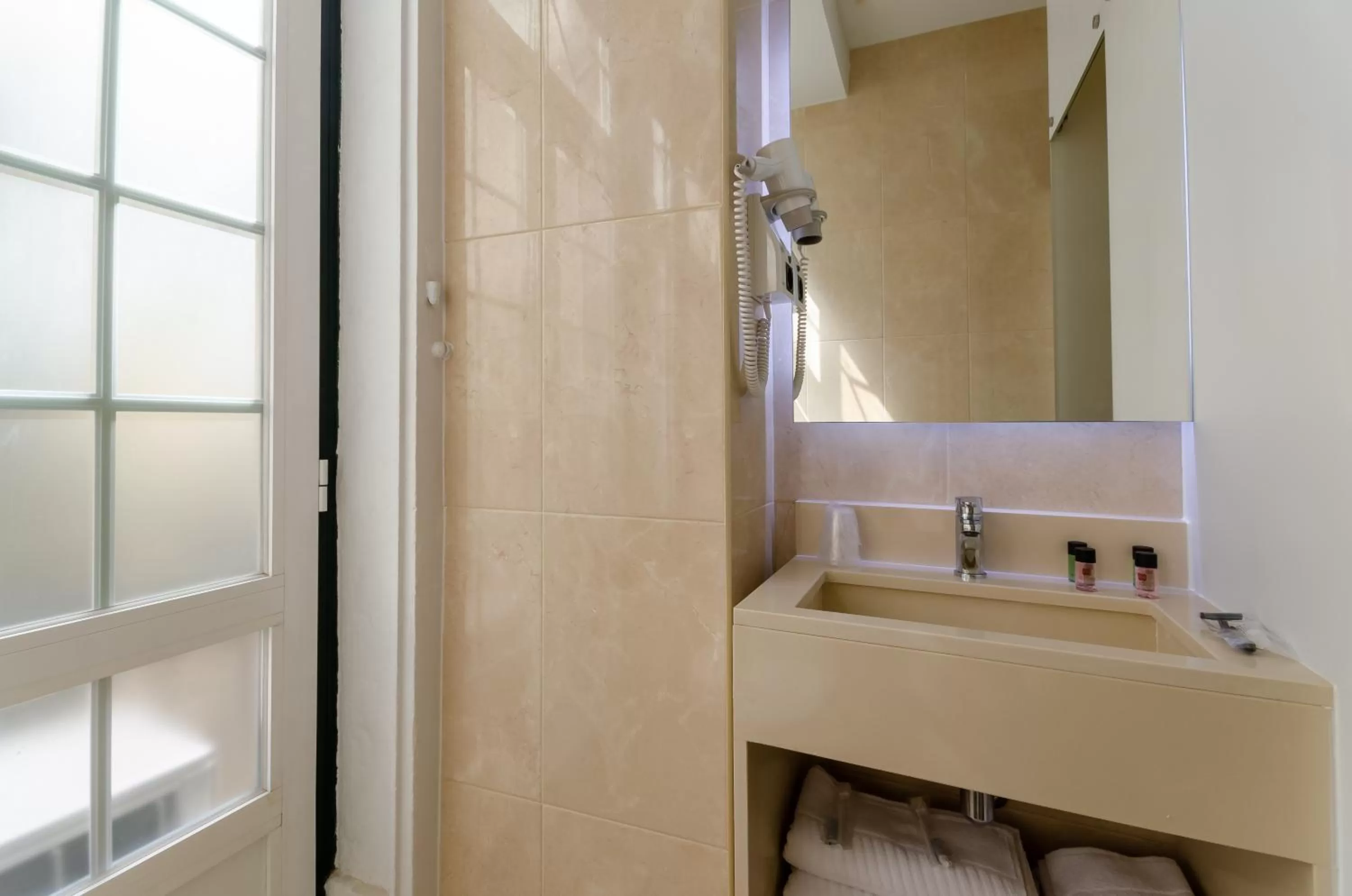 Decorative detail in Hotel Duas Nações