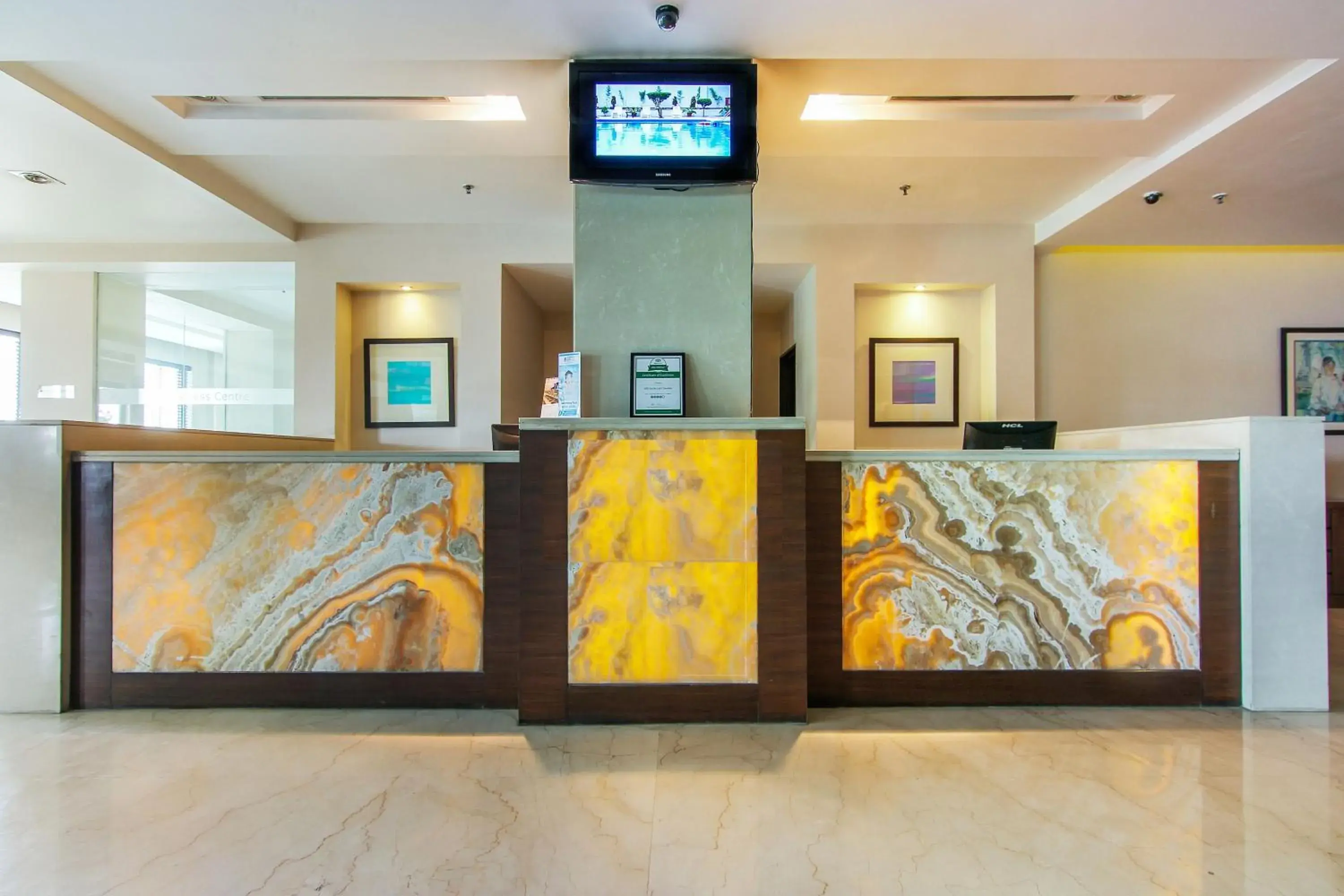 Lobby or reception, Lobby/Reception in Vibe By The Lalit Traveller