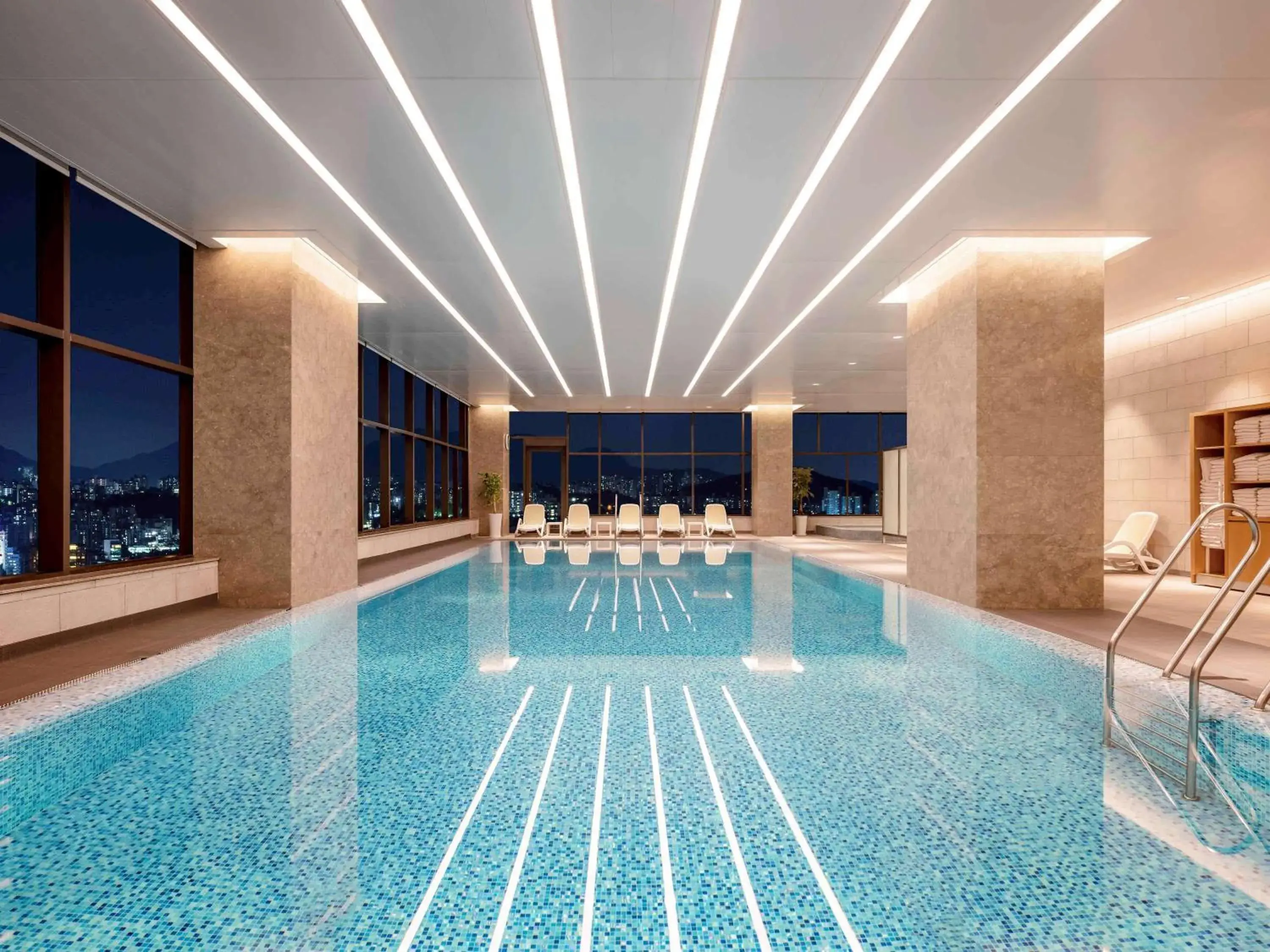 On site, Swimming Pool in Novotel Suites Ambassador Seoul Yongsan