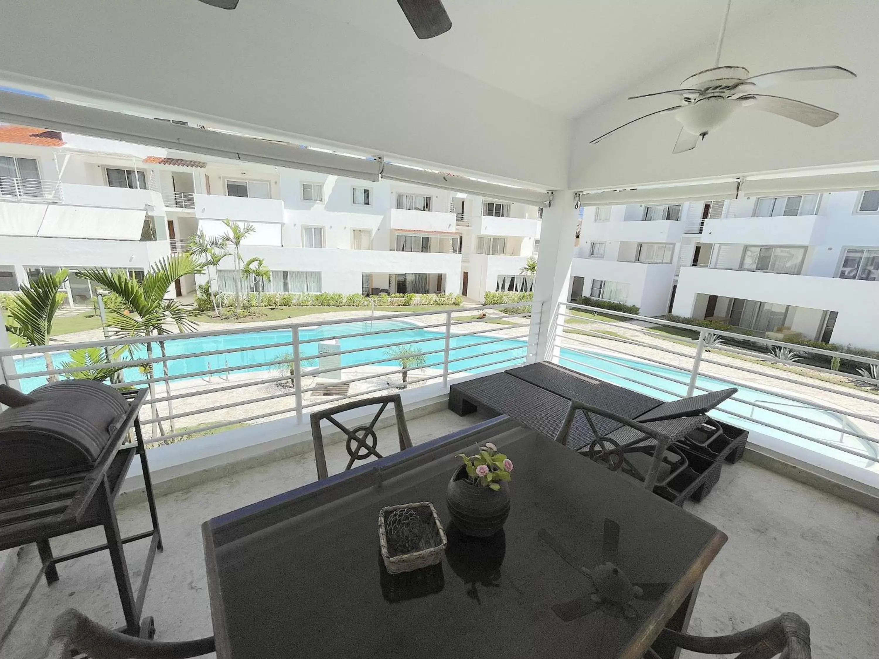 Deluxe Villa in BEACH Condo-HOTEL with VILLAS & PRIVATE Apartments WIFI BBQ Beach CLUB & SPA Deluxe Villa in BEACH Condo-HOTEL with VILLAS & PRIVATE Apartments WIFI BBQ Beach CLUB & SPA