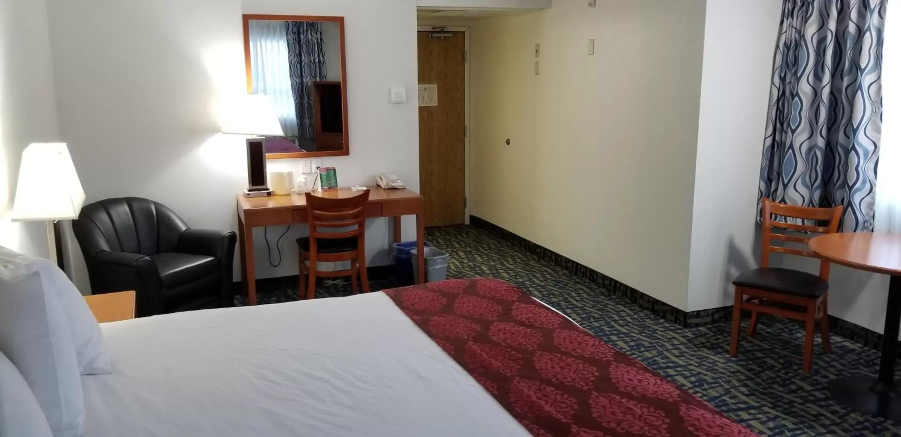 Bed in SureStay Plus Hotel by Best Western Lethbridge