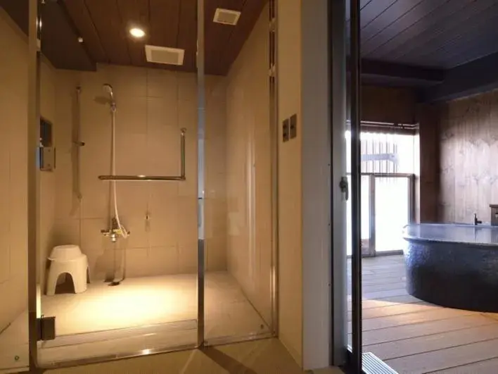 Hot Spring Bath, Bathroom in Atami Seaside Spa & Resort