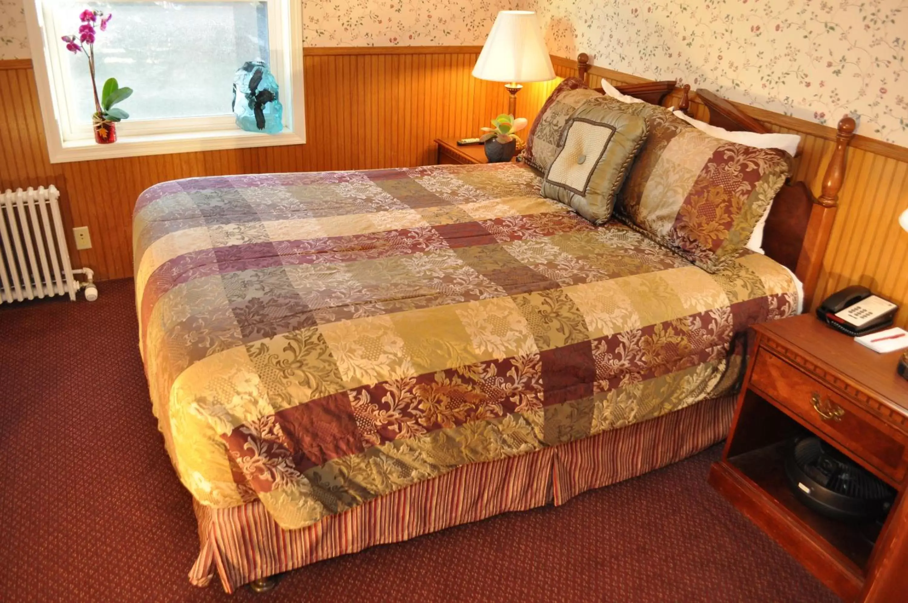 Bed in Hotel Seward