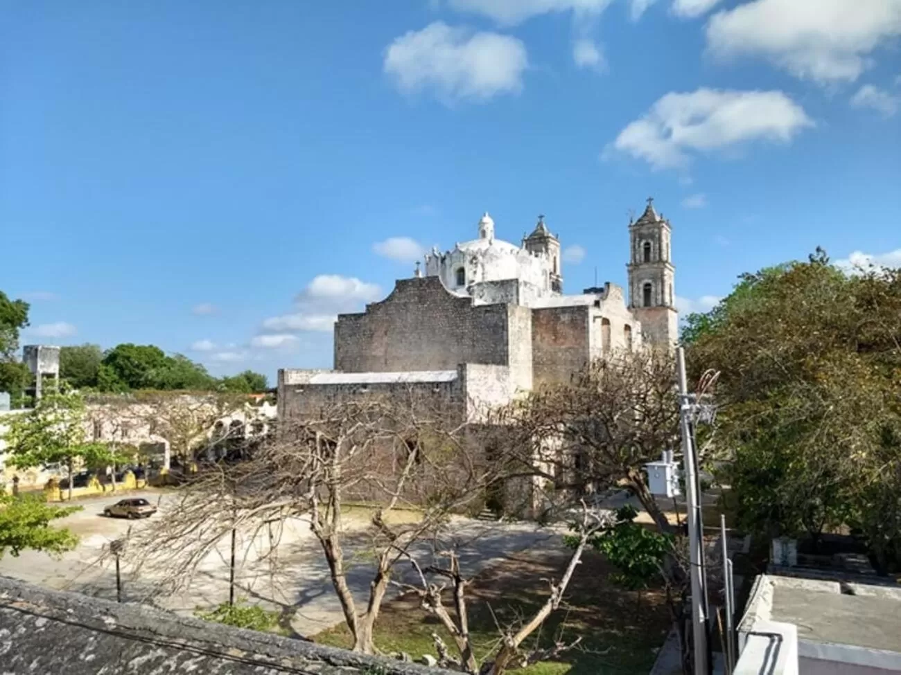 Property building in Hotel Catedral Valladolid Yucatan