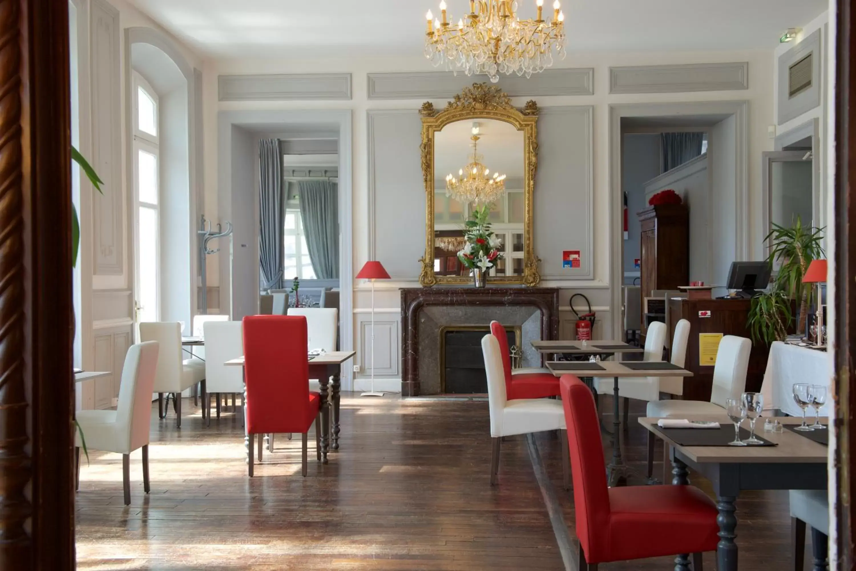 Restaurant/Places to Eat in Hôtel du Parc