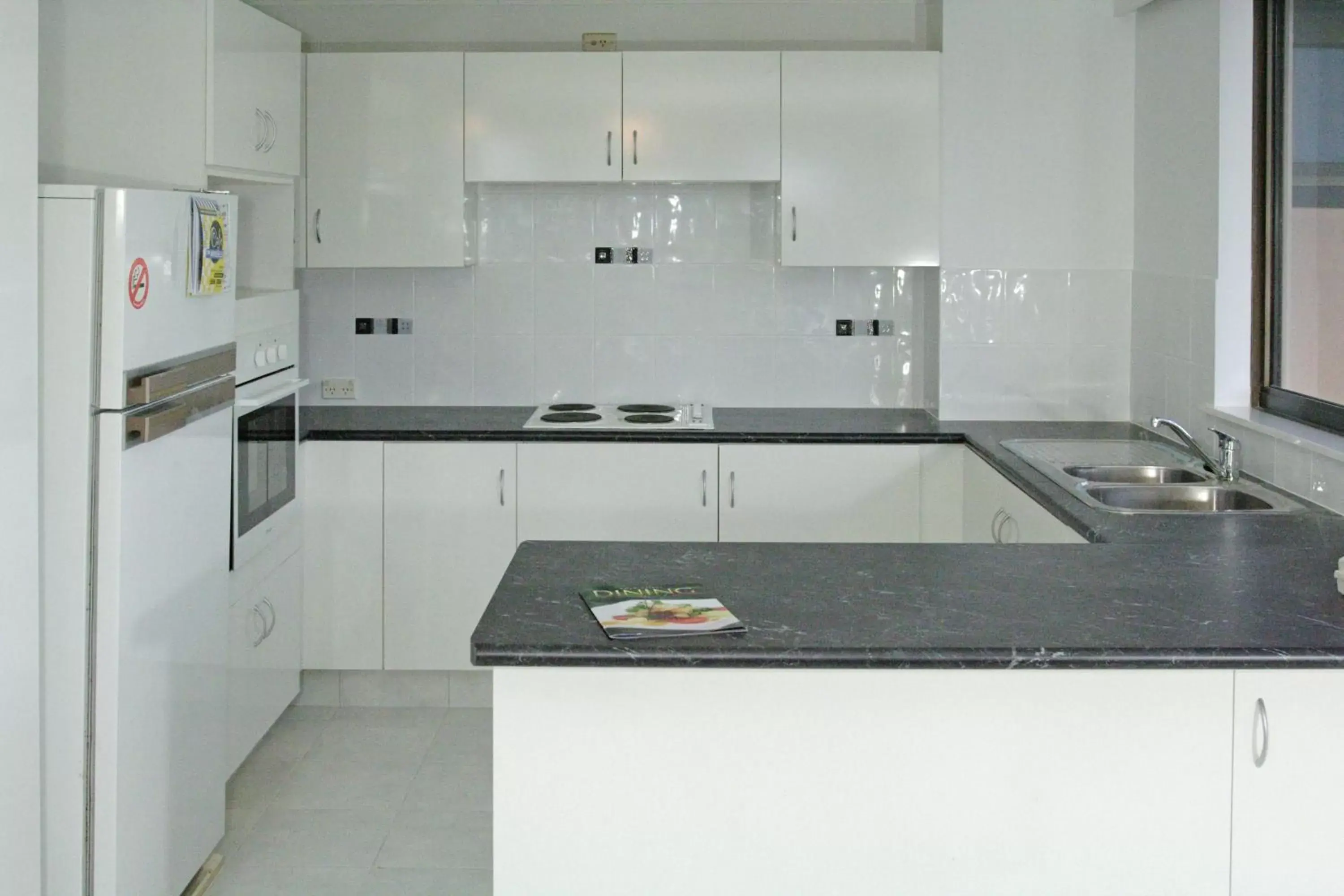 Kitchen or kitchenette, Kitchen/Kitchenette in Anacapri Holiday Resort Apartments