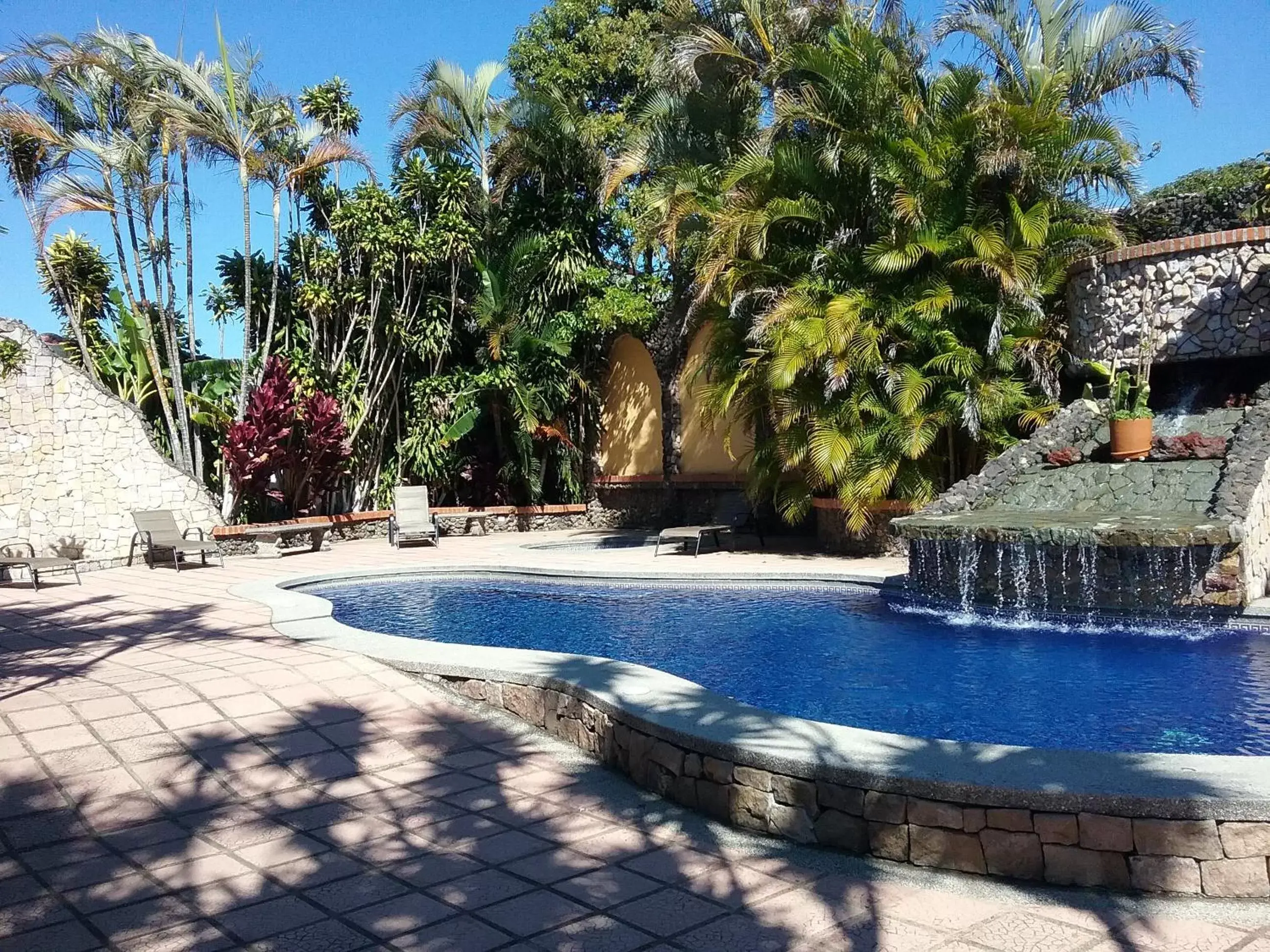 Swimming pool in Hotel Cibeles Resort