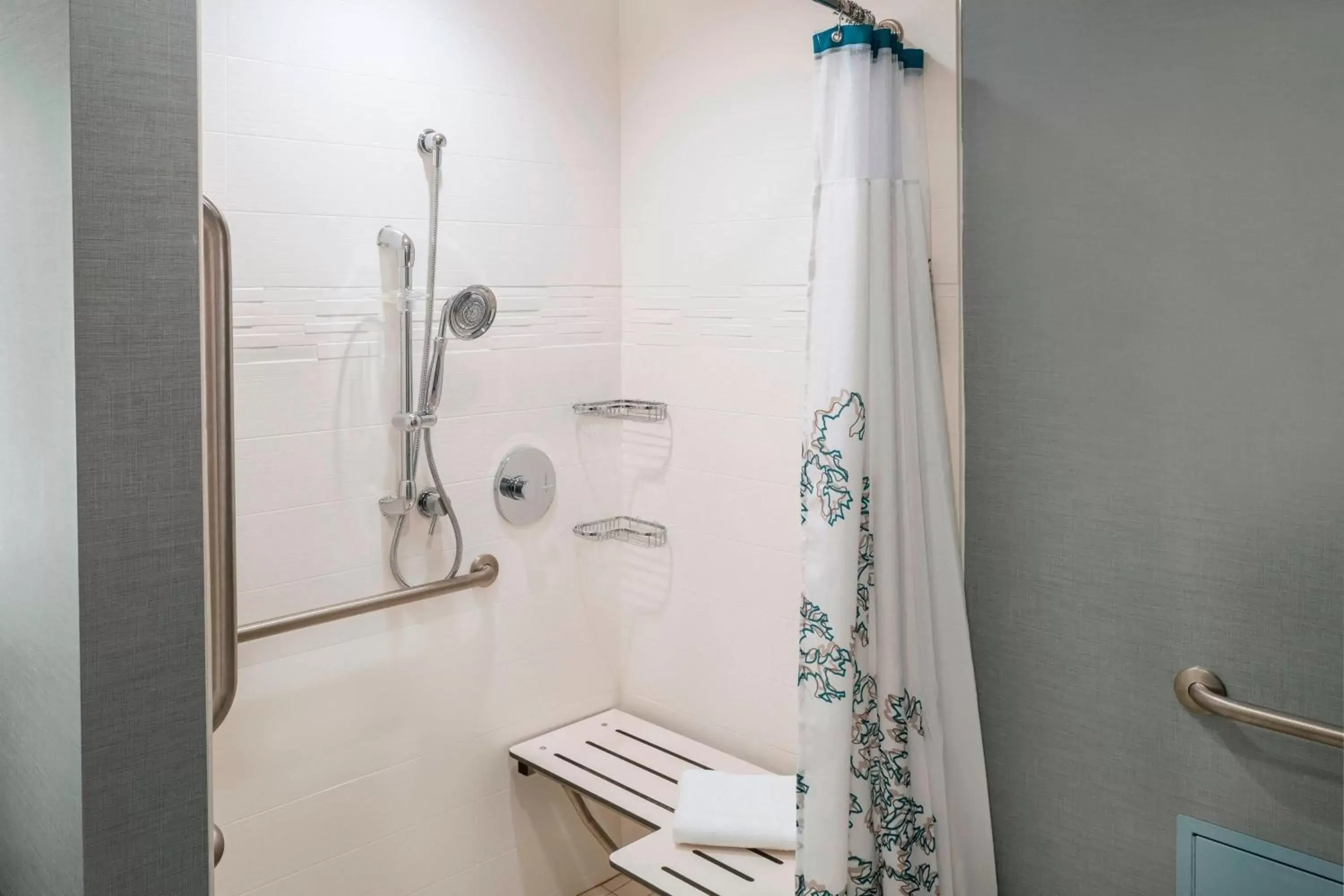 Bathroom in Residence Inn by Marriott Wheeling/St. Clairsville