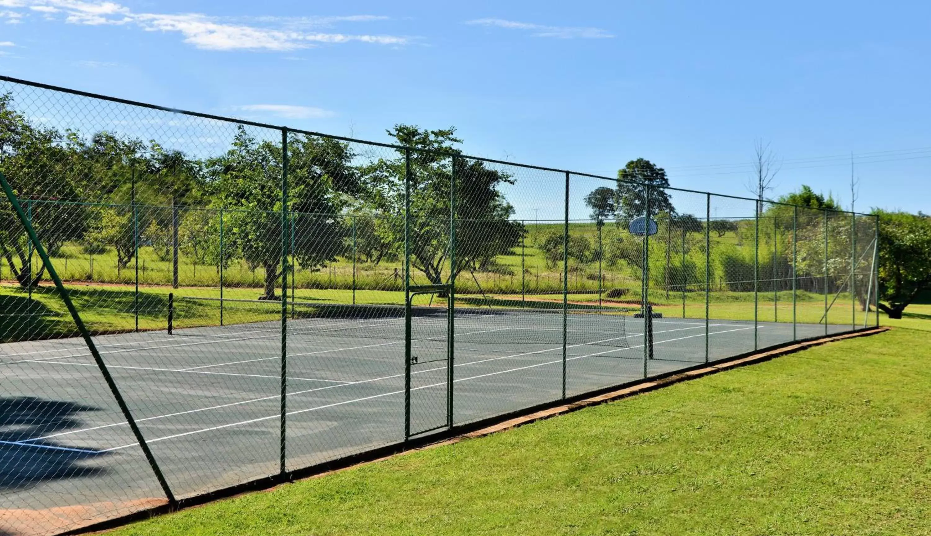 Tennis court, Tennis/Squash in Premier Hotel The Winkler