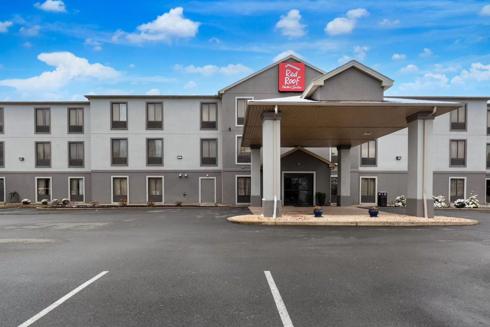 Property building in Red Roof Inn & Suites Bloomsburg - Mifflinville
