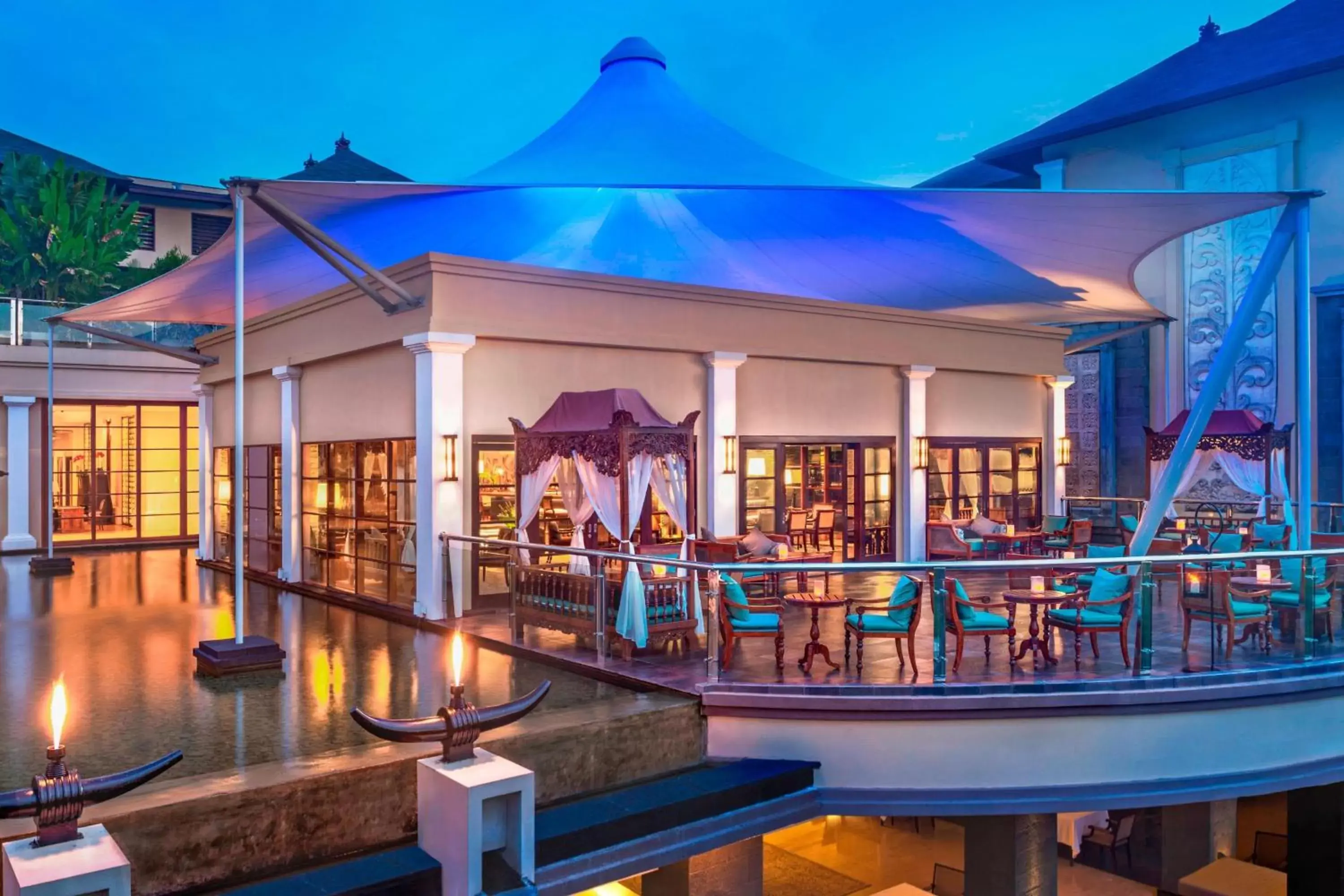 Restaurant/places to eat in The St. Regis Bali Resort
