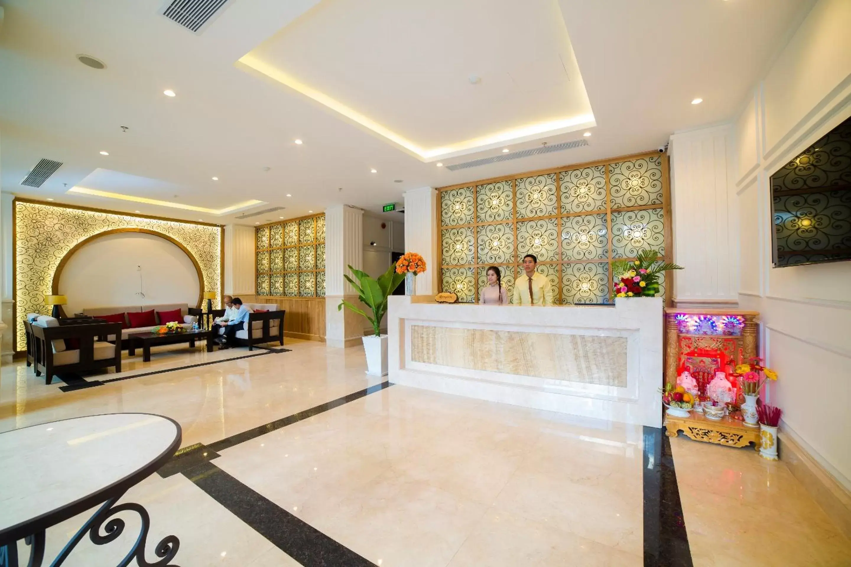 Lobby or reception in Edele Hotel