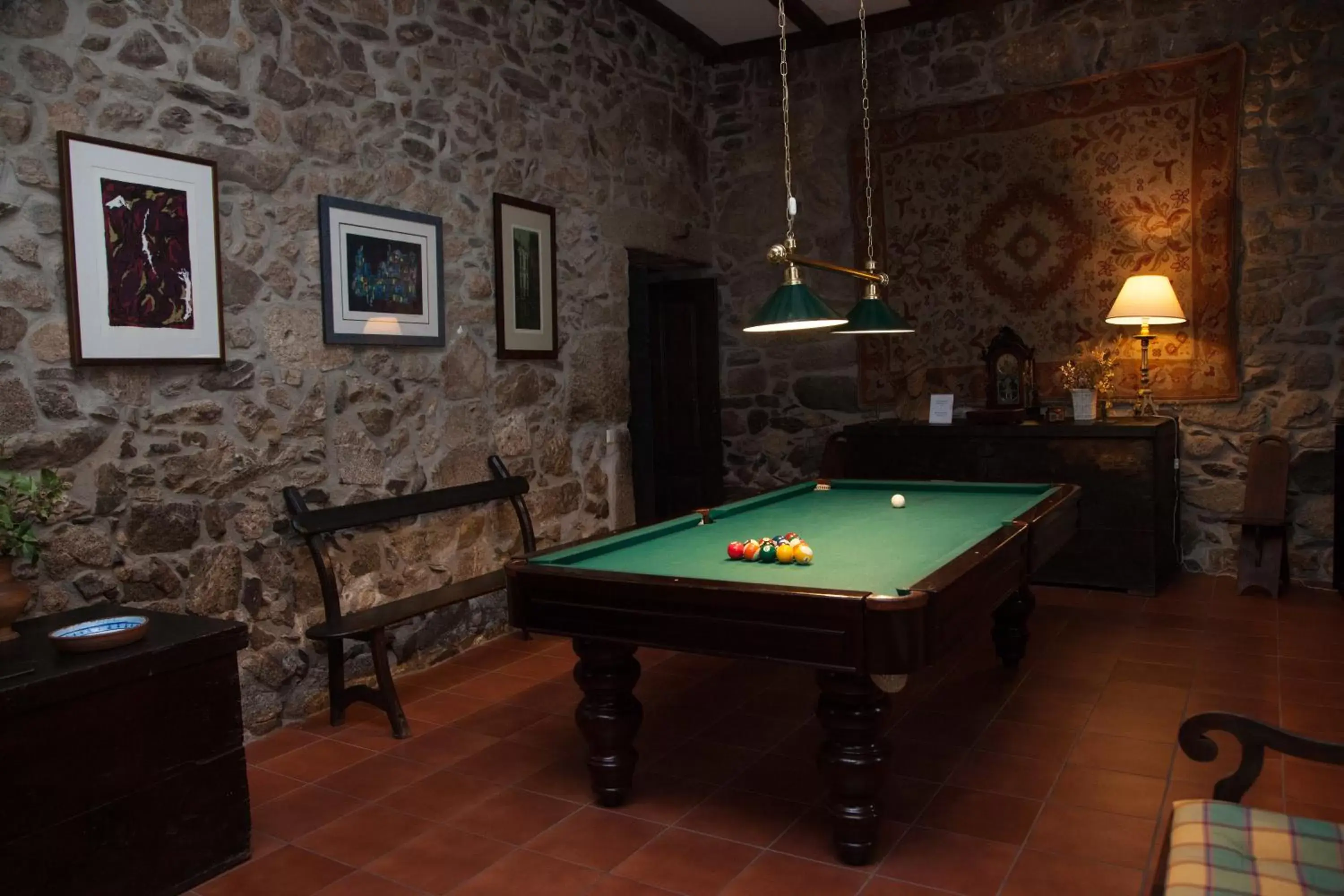 Communal lounge/ TV room, Billiards in Casa Das Obras