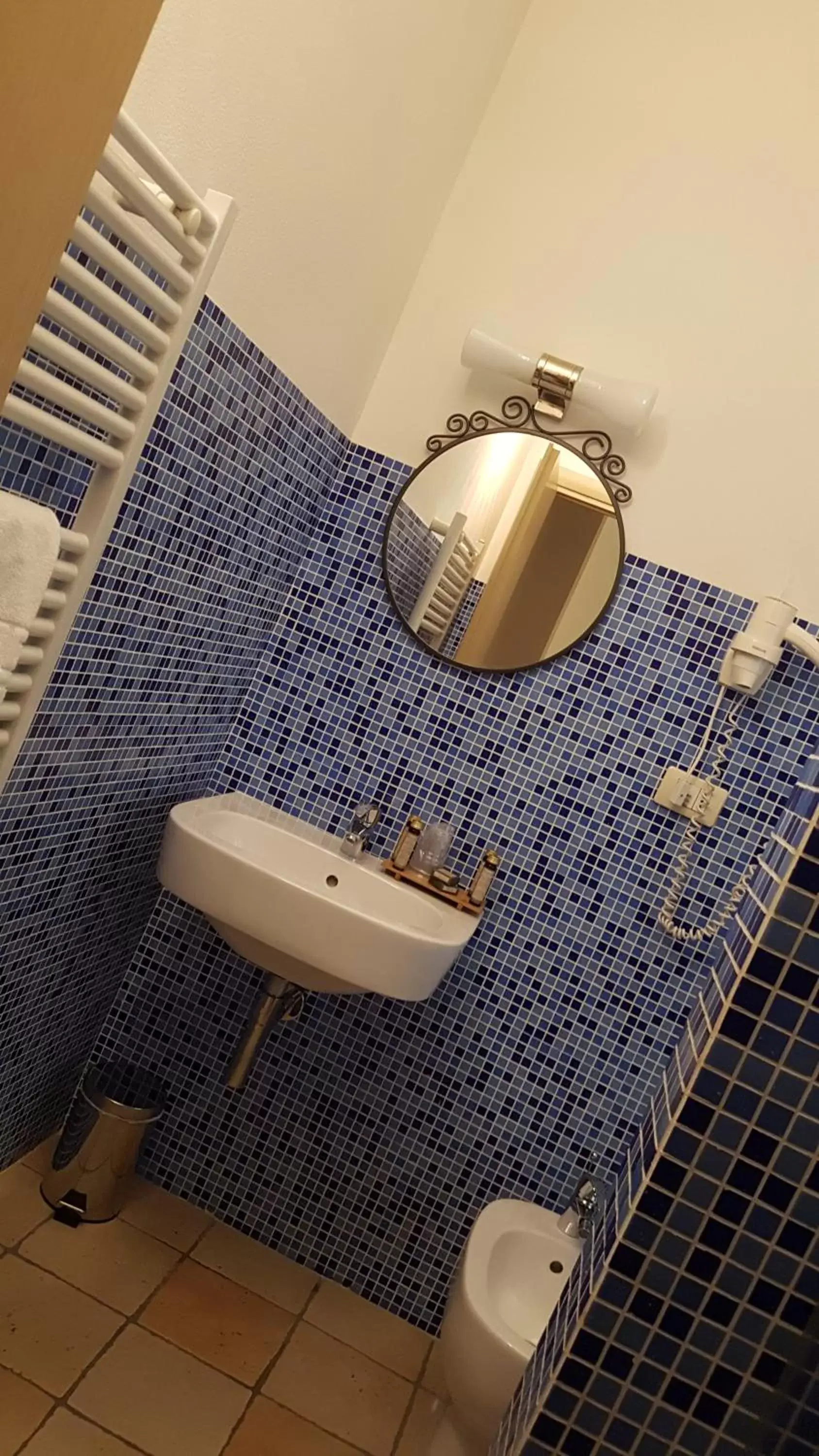 Bathroom in La Corte Dei Sogni B&B