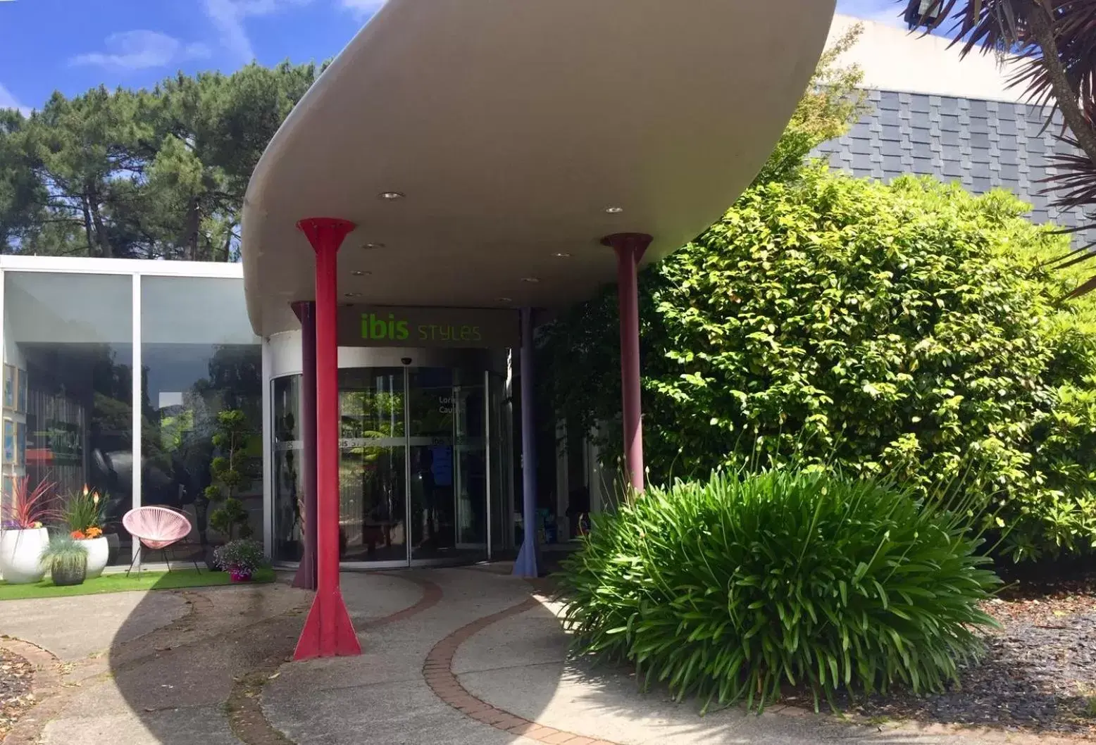 Facade/entrance in ibis Styles Lorient Caudan