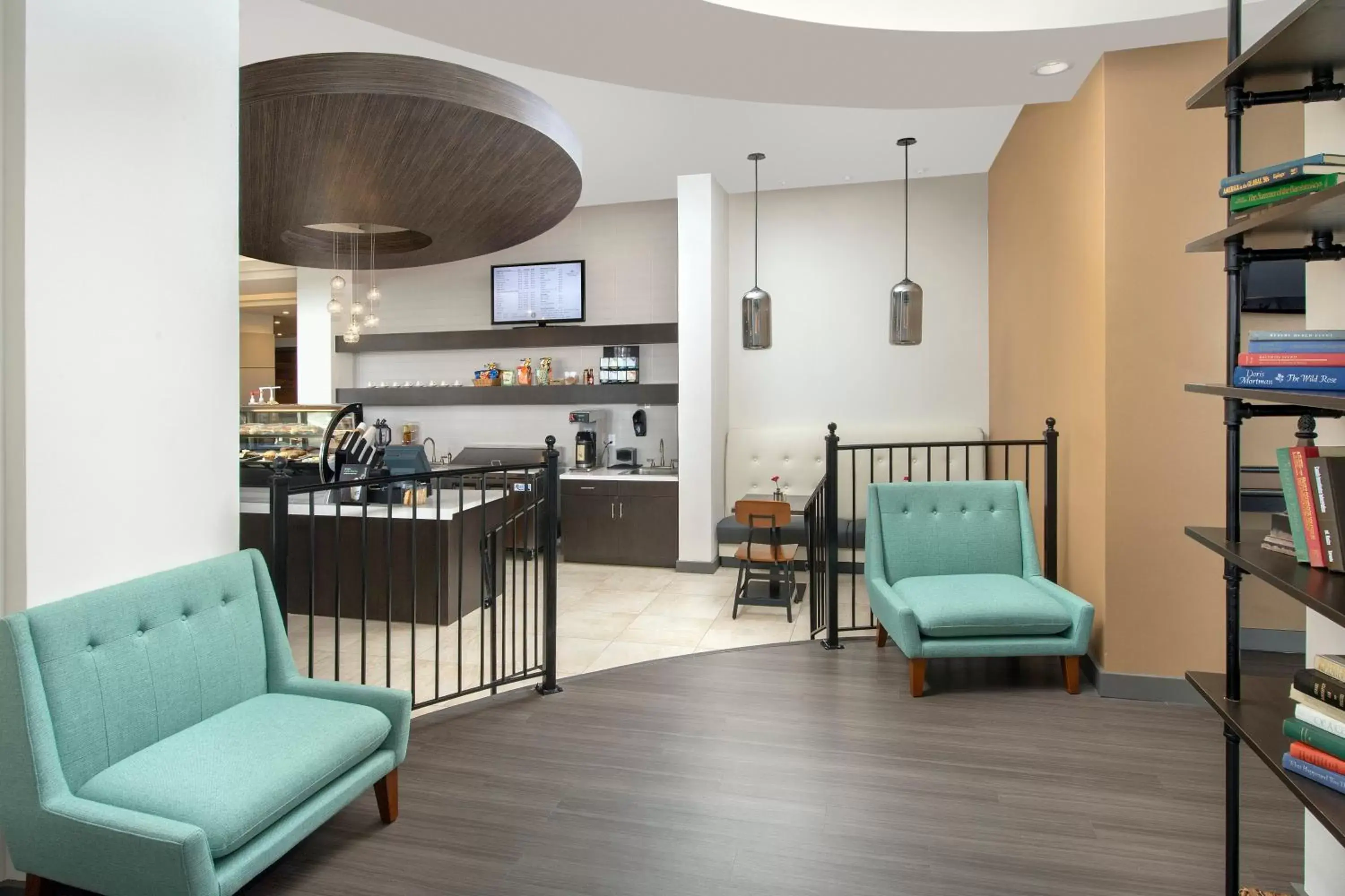 Other, Seating Area in Crowne Plaza San Antonio Airport, an IHG Hotel