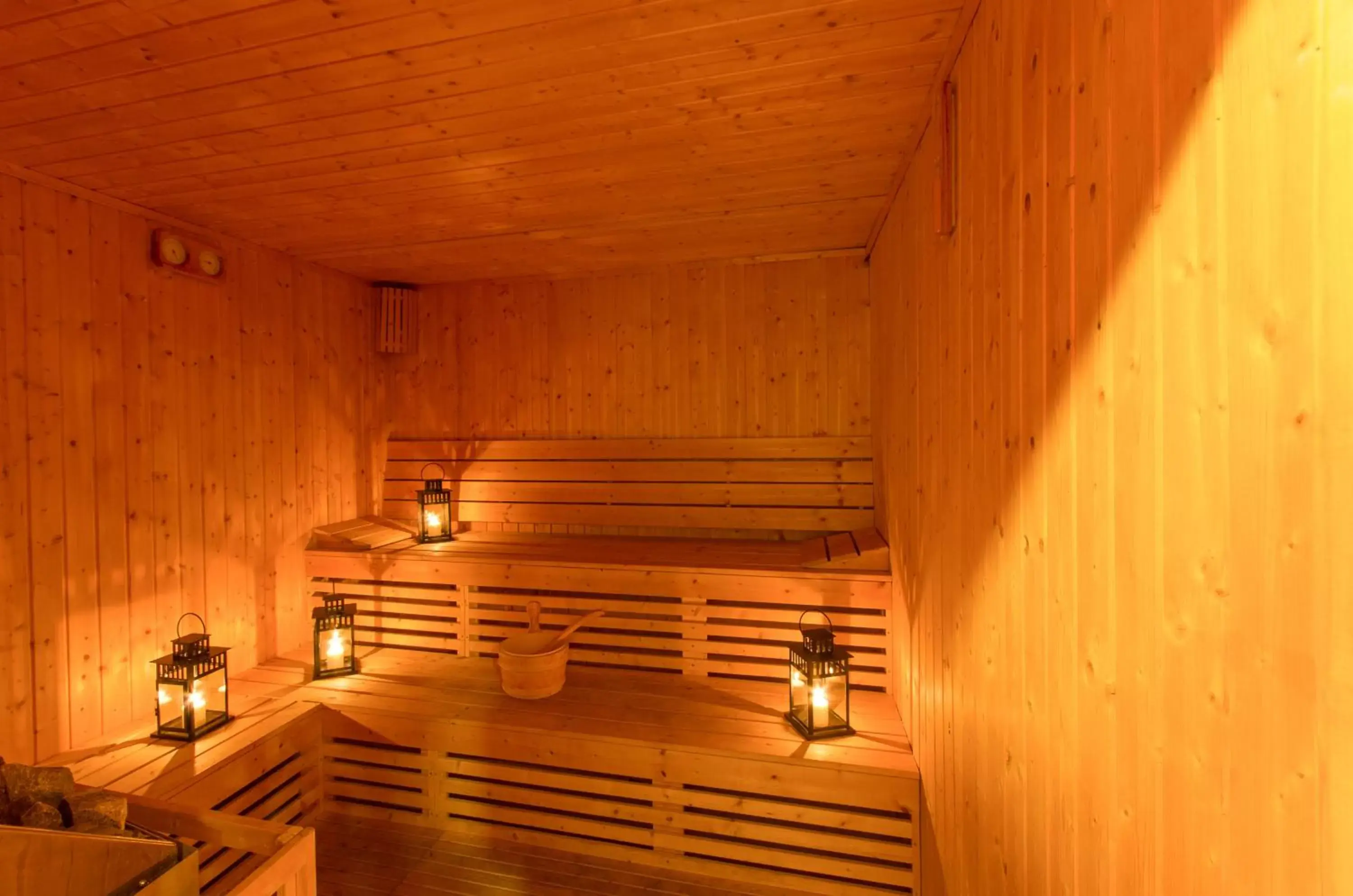 Sauna in Best Western Plus Doha