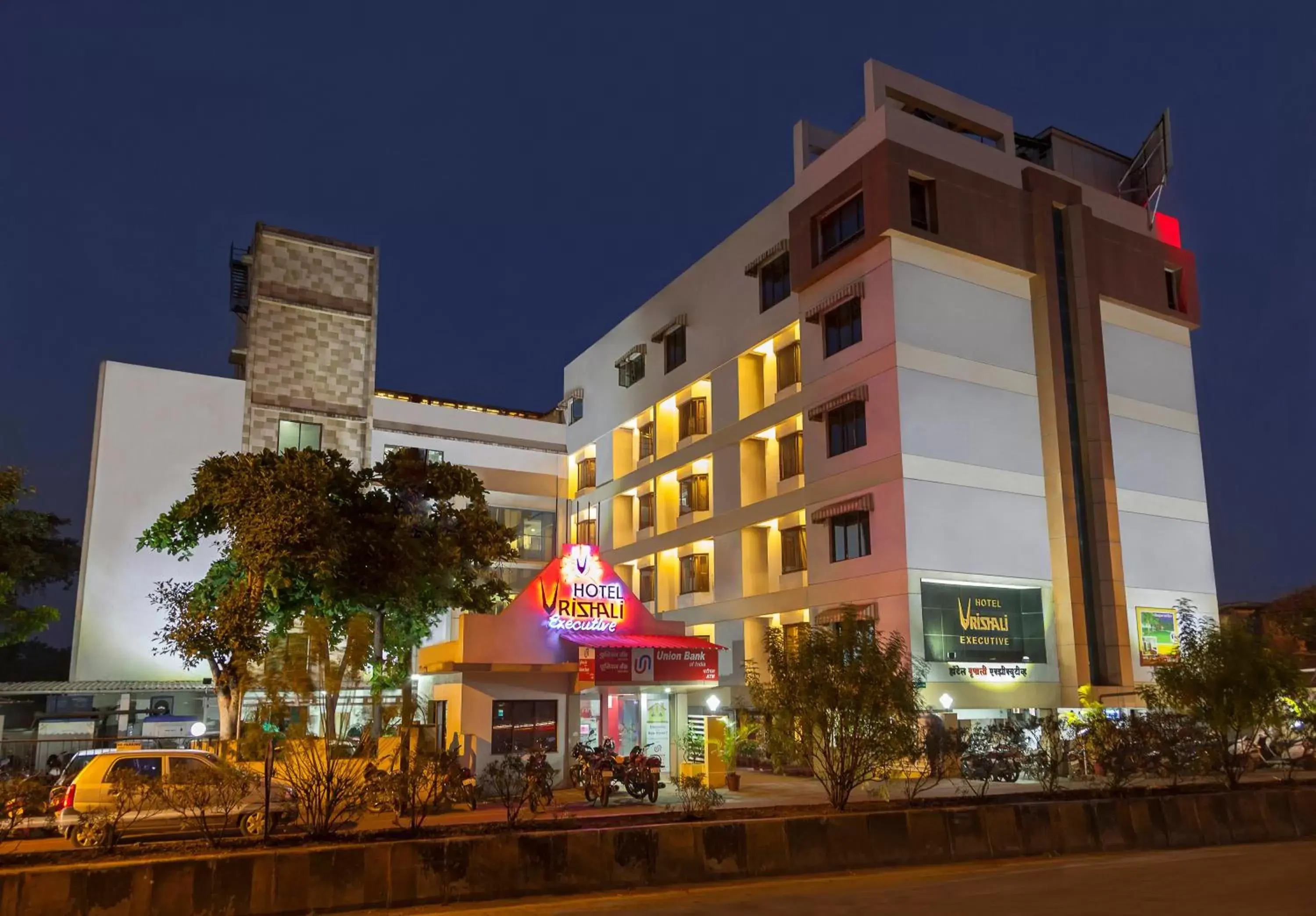 Facade/entrance, Property Building in Hotel Vrishali Executive