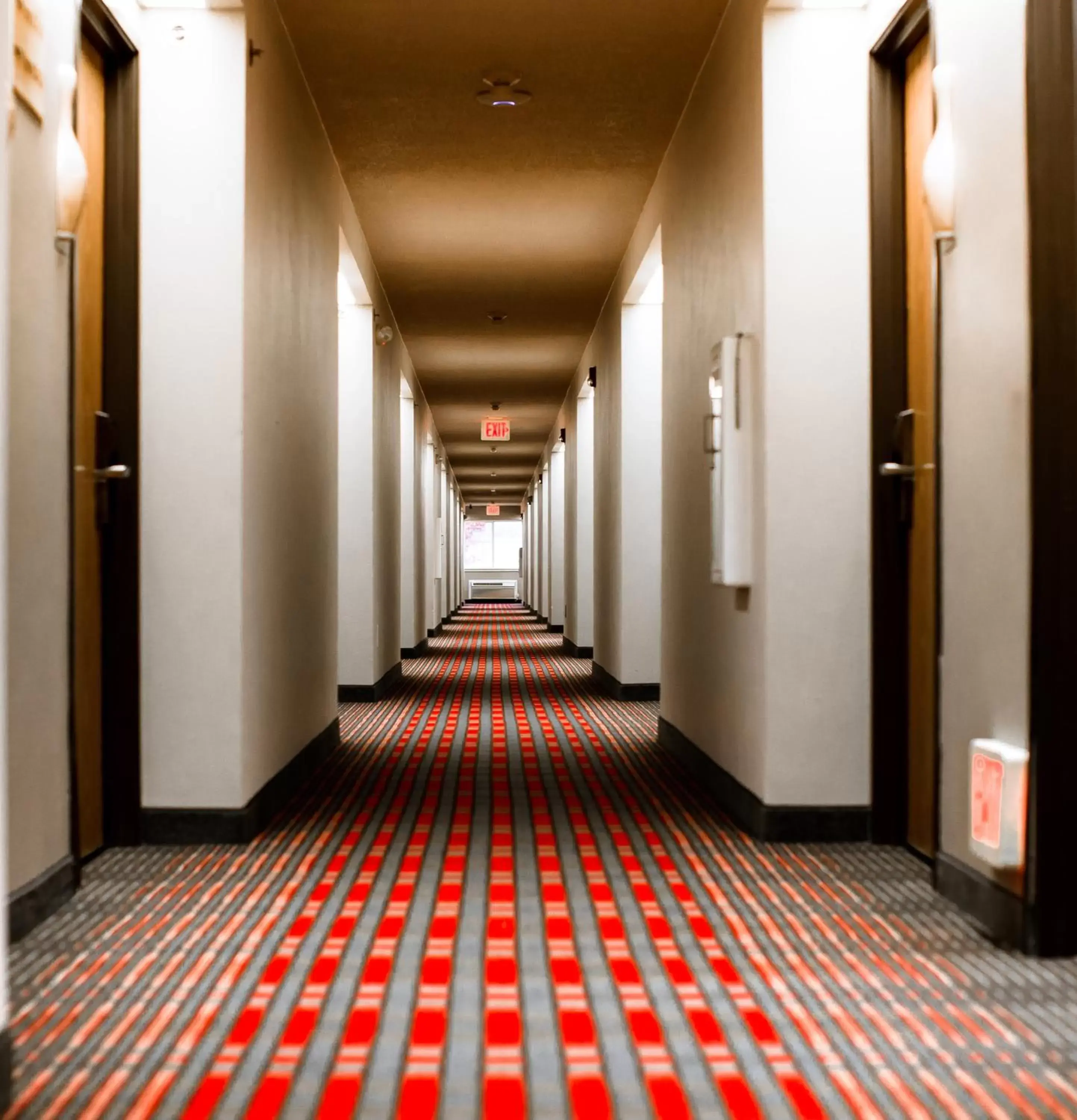 Property building in Ten Pin Inn & Suites Property building in Ten Pin Inn & Suites