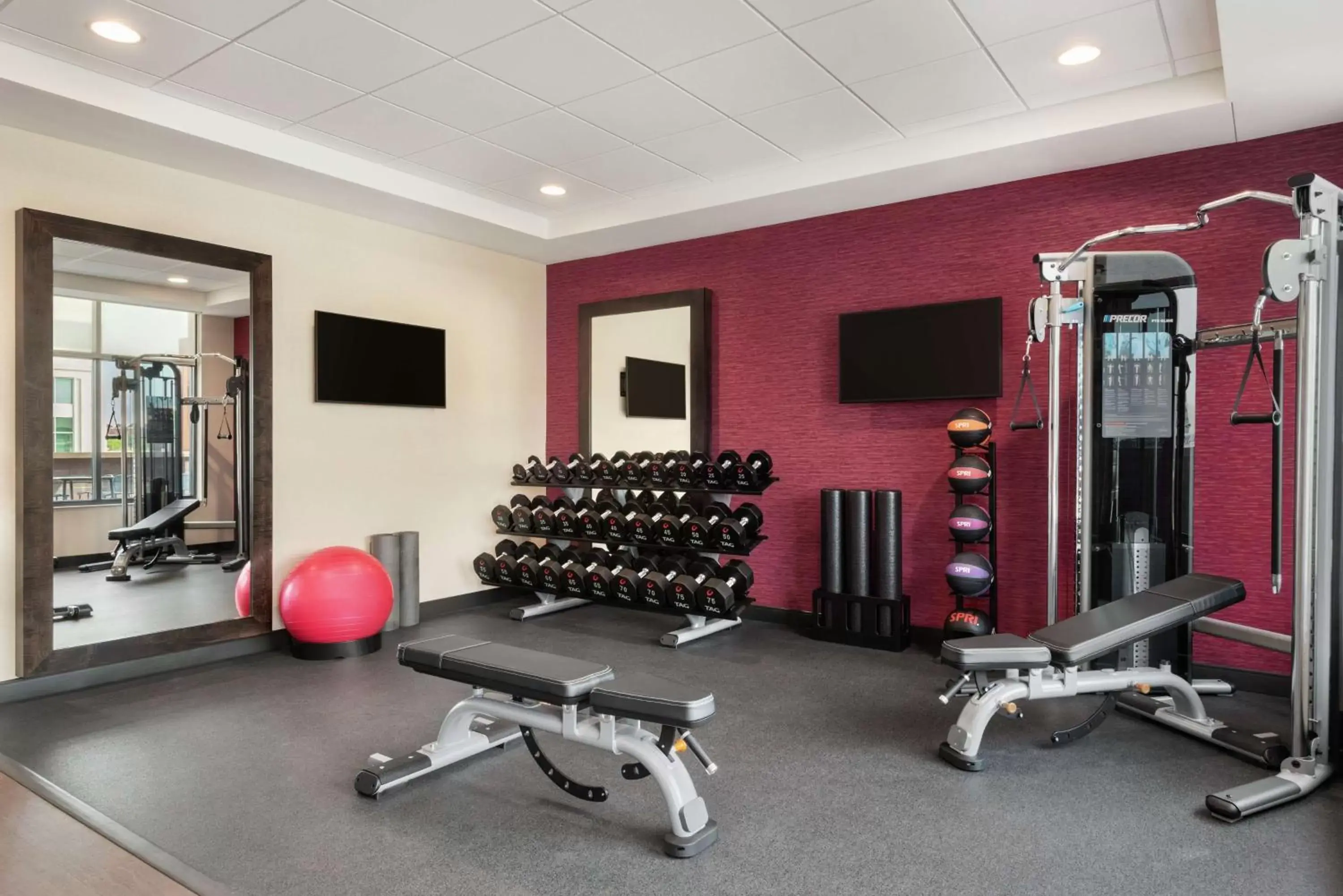 Fitness centre/facilities, Fitness Center/Facilities in Home2 Suites By Hilton Madison Central Alliant Energy Center