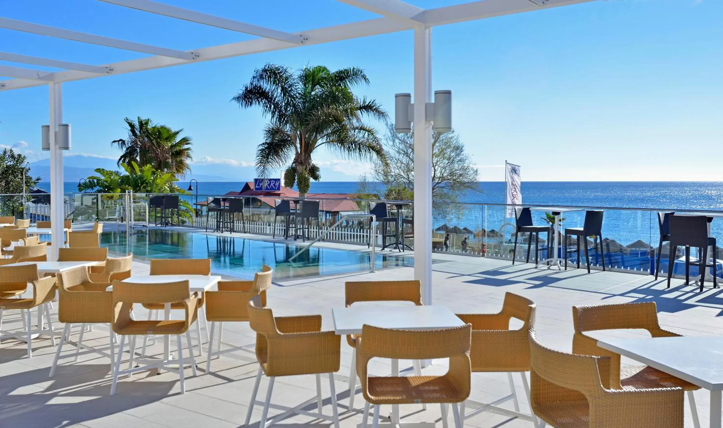 Lounge or bar, Swimming Pool in Hotel Ocean House Costa del Sol, Affiliated by Meliá