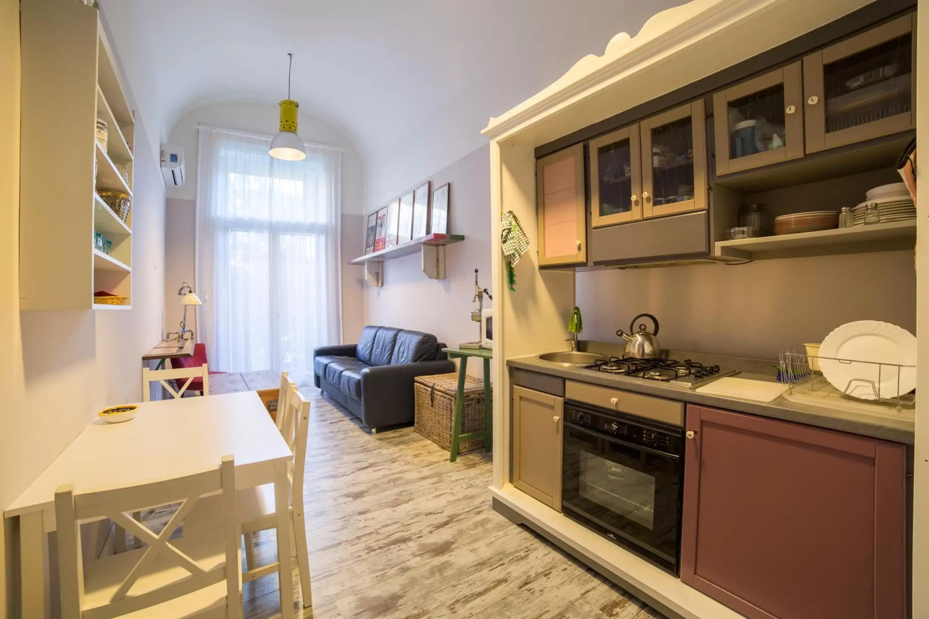 Apartment with Balcony in The Bellini House by House In Naples Apartment with Balcony in The Bellini House by House In Naples