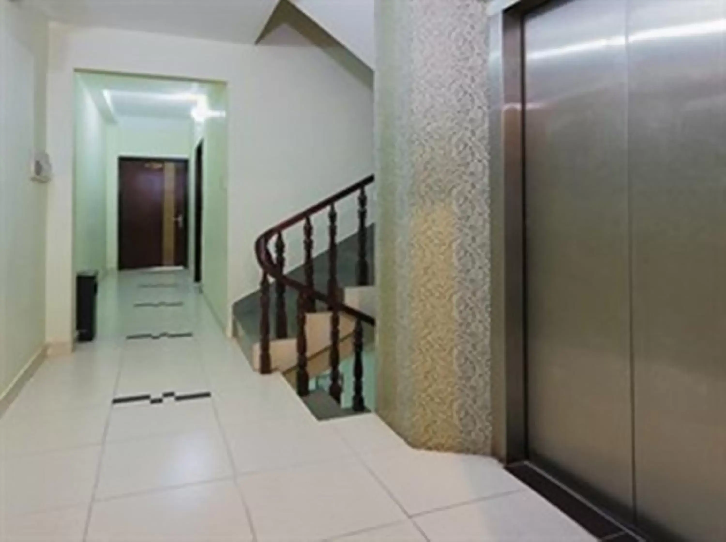 elevator in Sen Sai Gon Hotel - Ben Thanh Market elevator in Sen Sai Gon Hotel - Ben Thanh Market