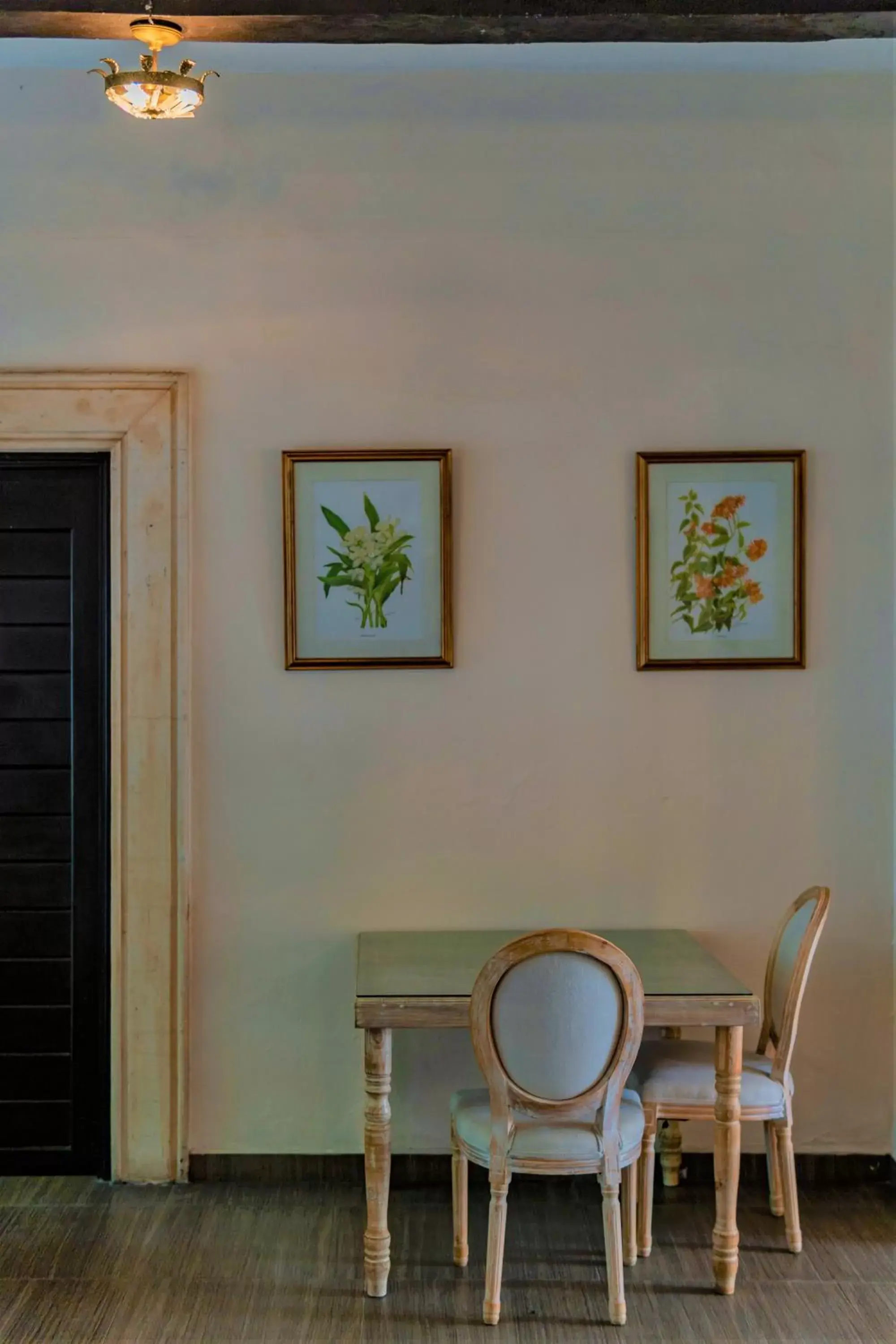 Decorative detail, Dining Area in Maison del Embajador