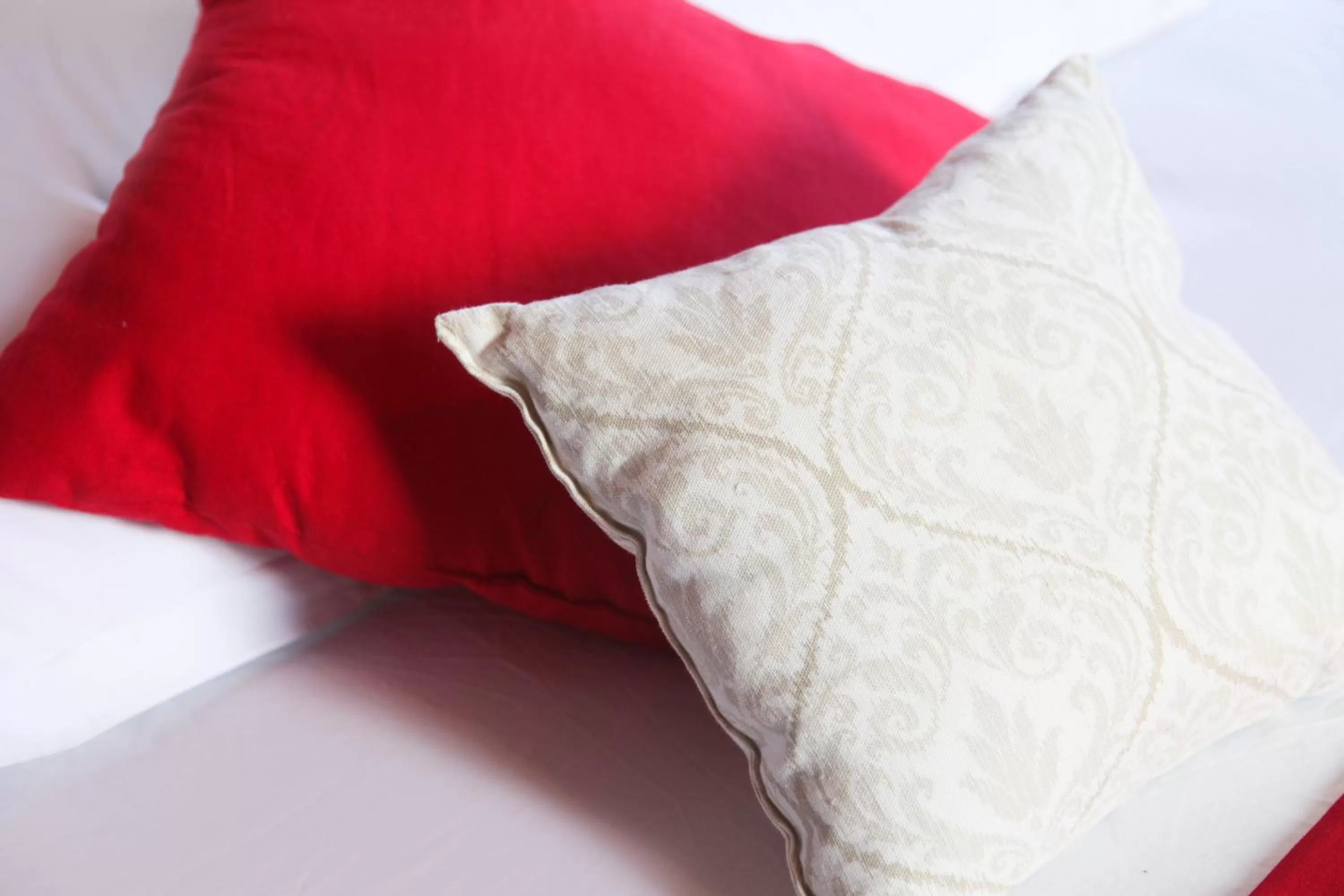 Other, Bed in Hôtel du Midi