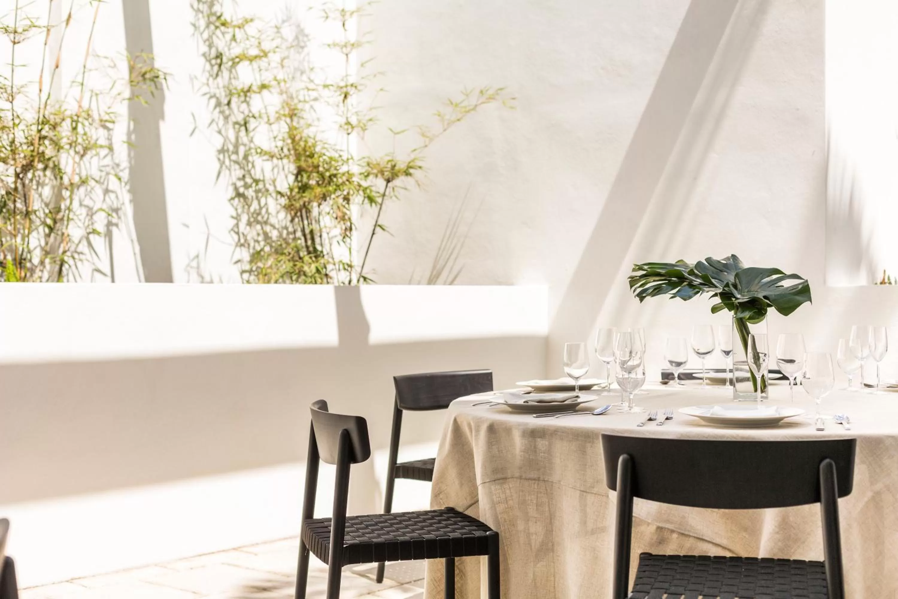 Meeting/conference room in Kimpton Angler’s Hotel South Beach by IHG