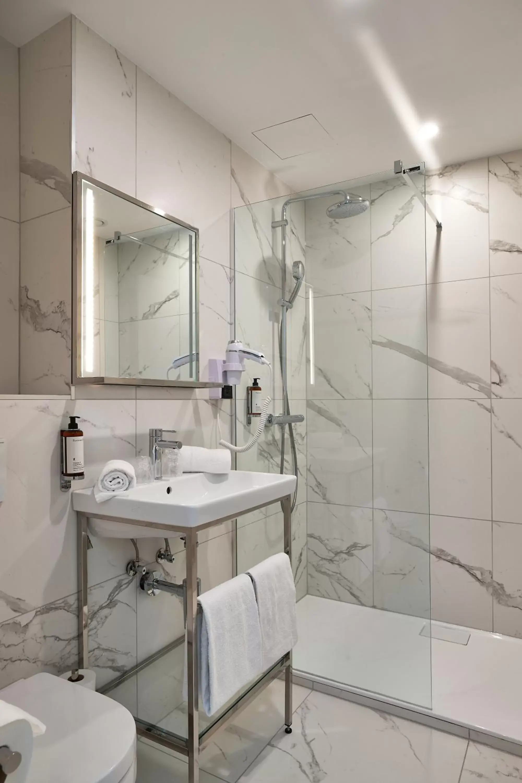 Shower, Bathroom in The Scott Hotel Brussels