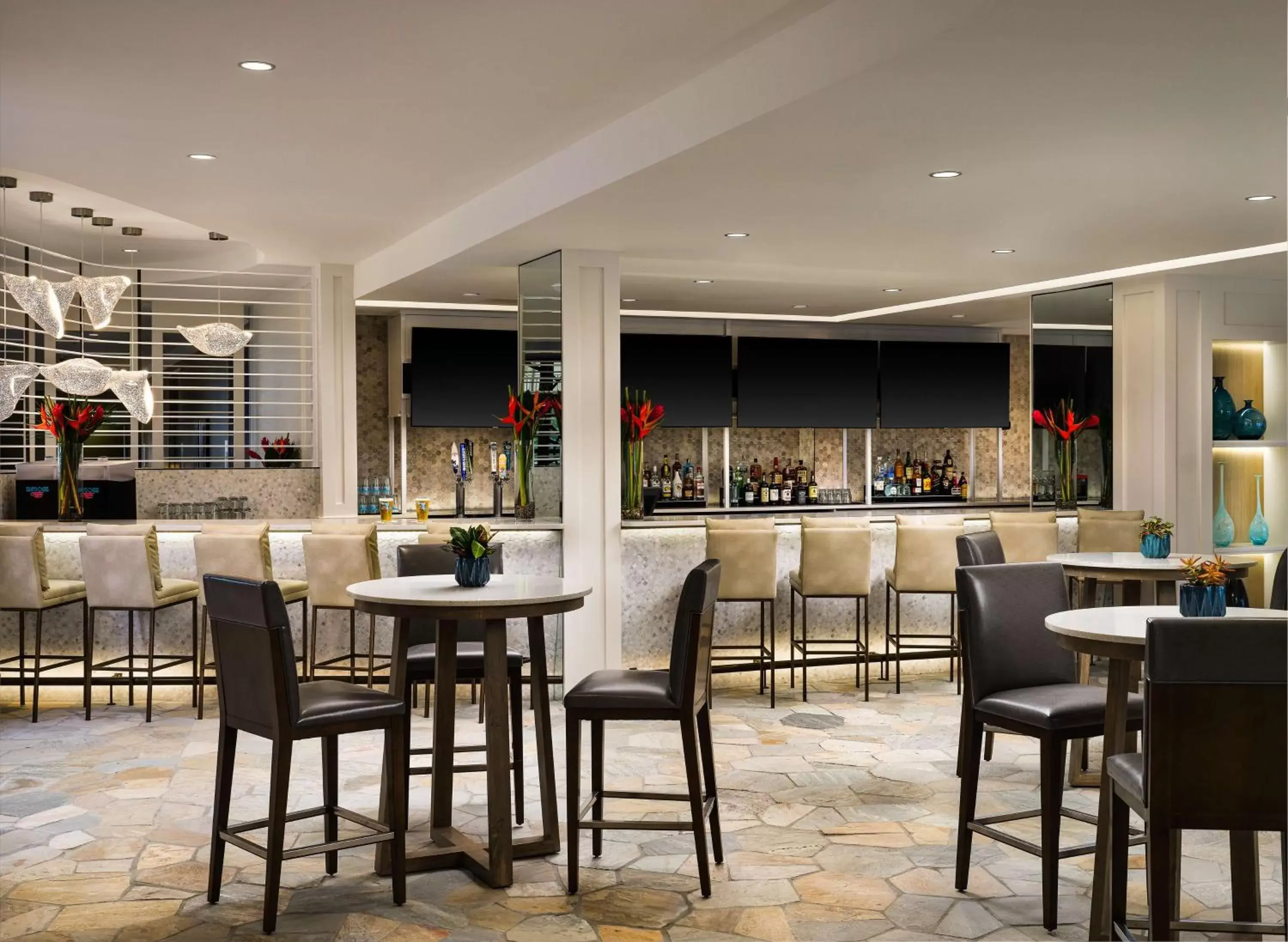 Lounge or bar, Restaurant/Places to Eat in Hilton Garden Inn Cocoa Beach-Oceanfront, FL