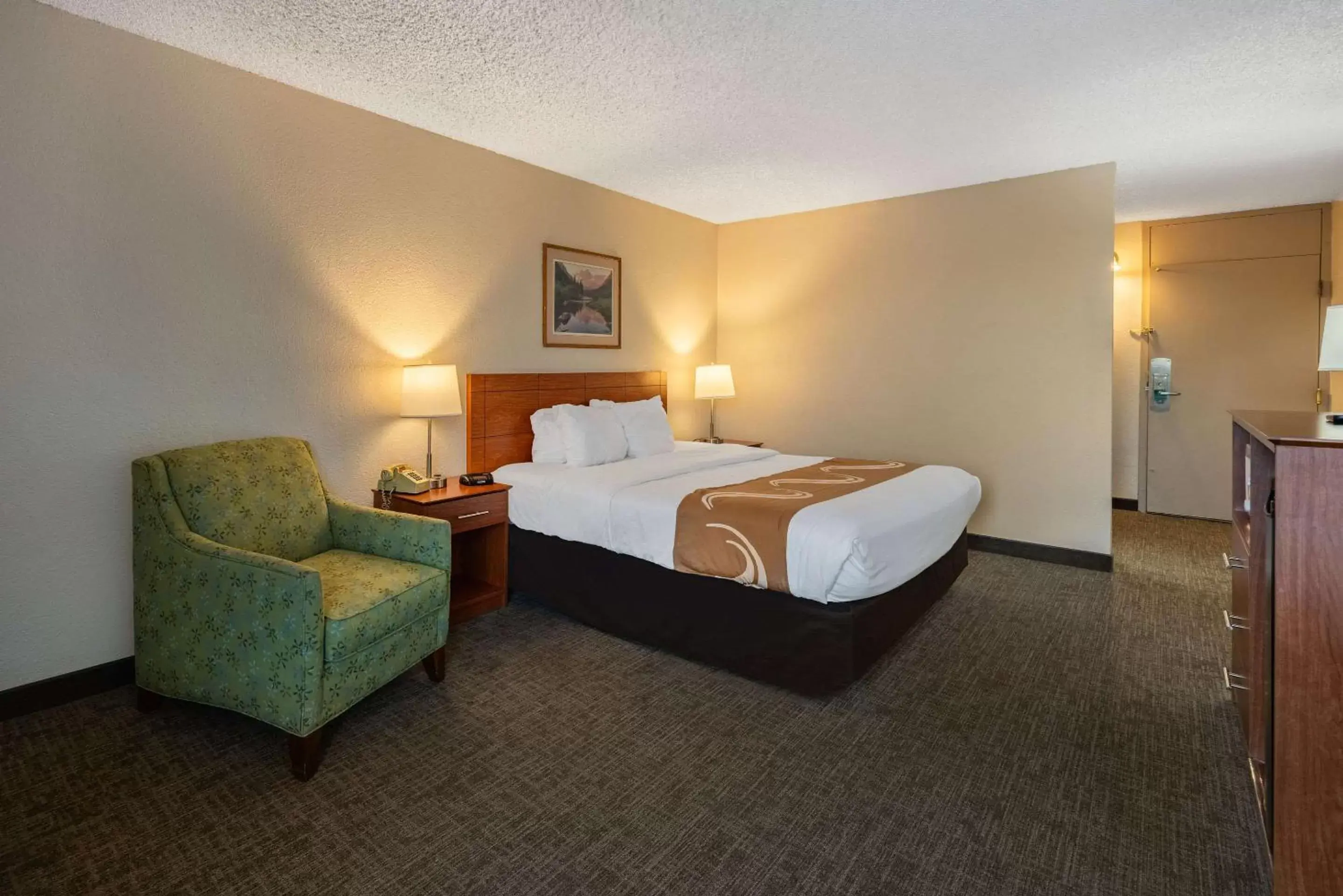 Bedroom, Bed in Quality Inn & Suites